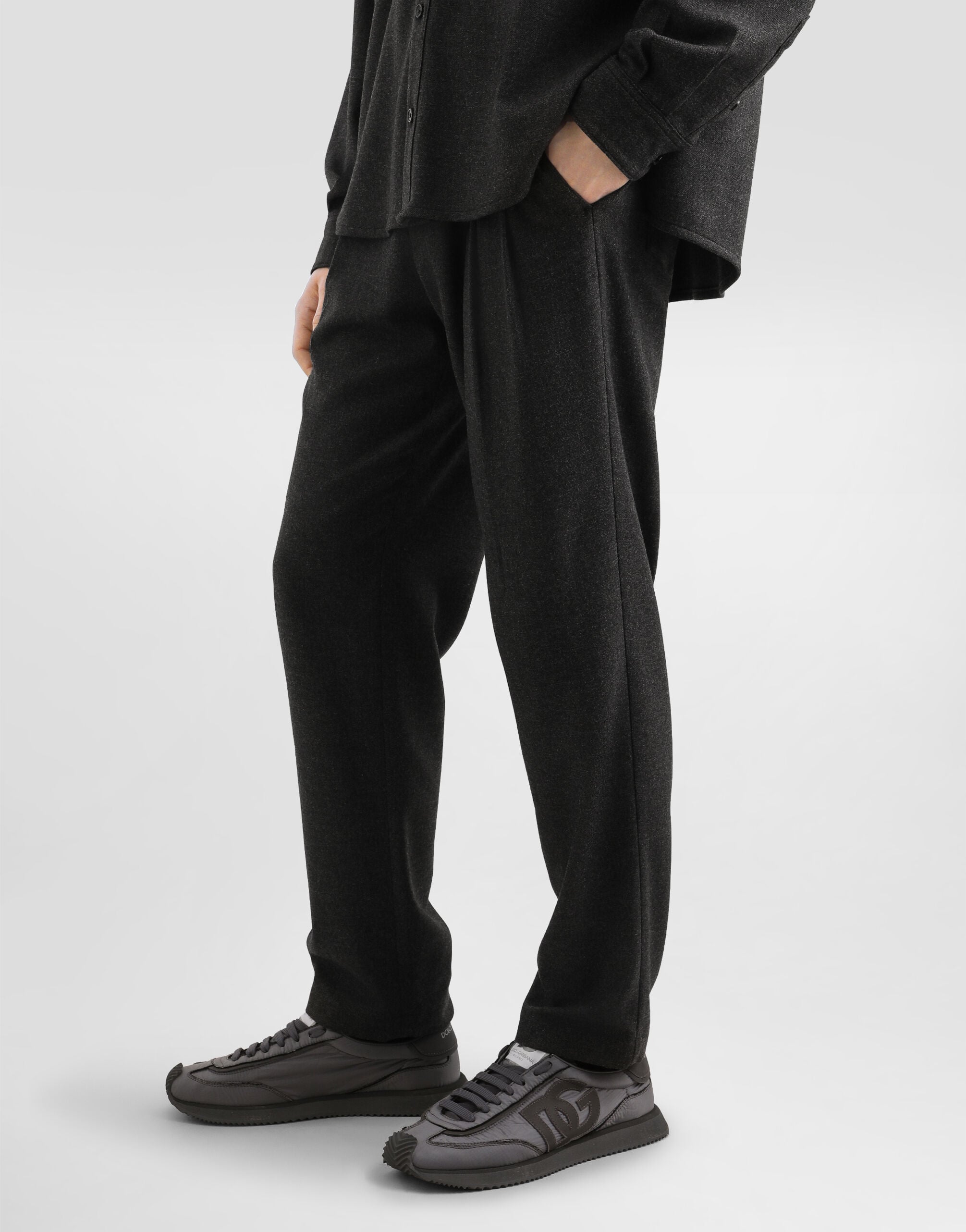 Greyのメンズ メランジ ウールマット パンツ | Dolce&Gabbana®