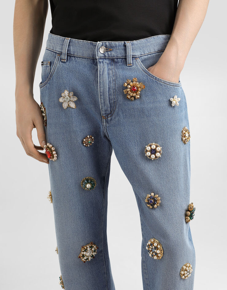 Dolce & Gabbana Vaqueros Classic de algodón con placa y detalles joya Multicolor GP02XZG8MG1