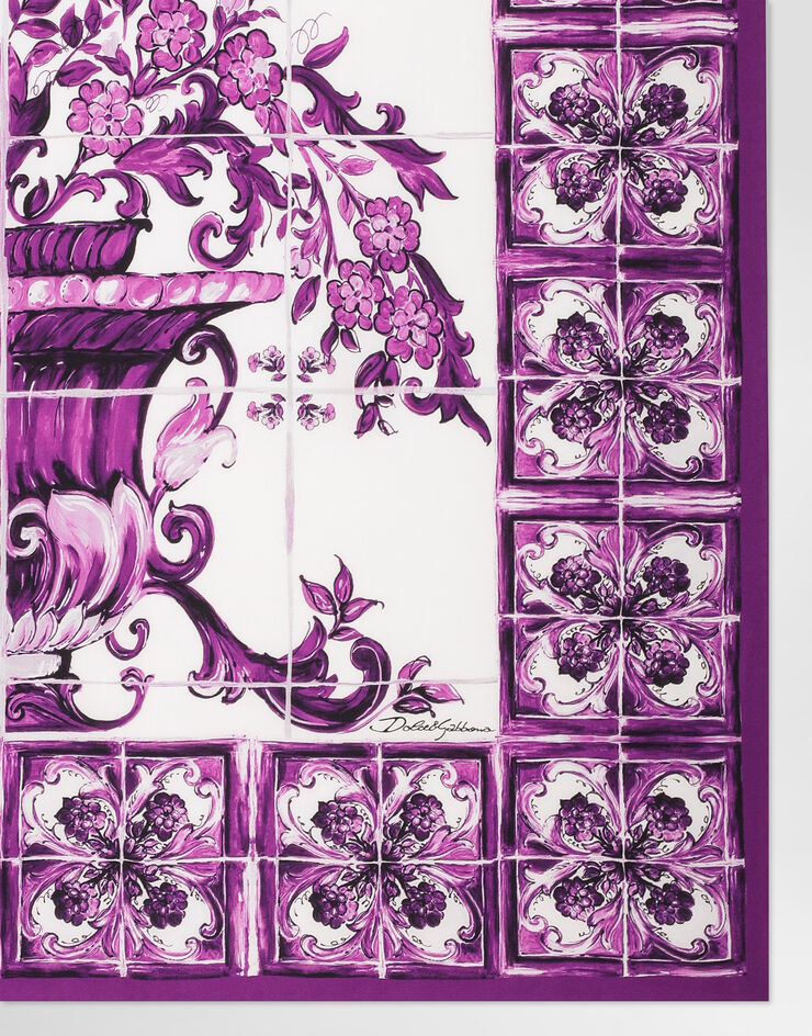 Dolce & Gabbana Majolica-print 90x90 silk twill foulard Print FN090RGDAOZ