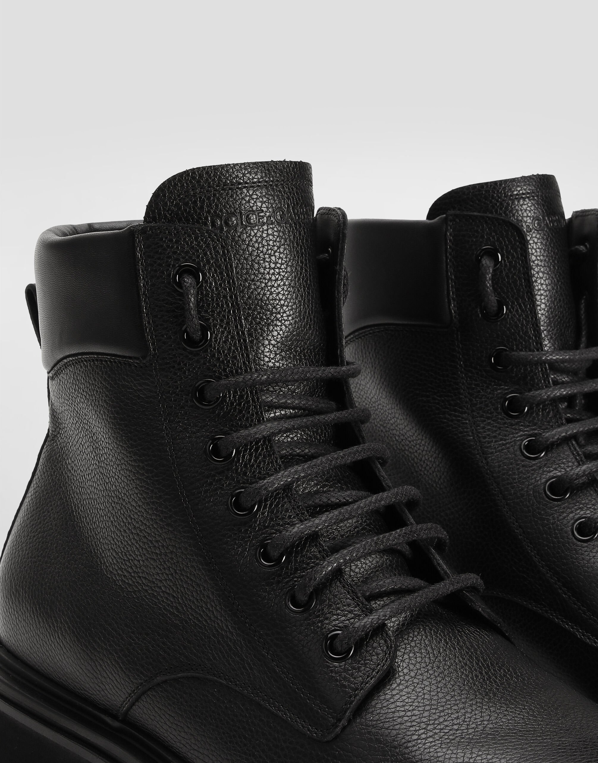 DOLCE & GABBANA メンズブーツ Men's boots and booties | Chelsea, Combat | Dolce&Gabbana®