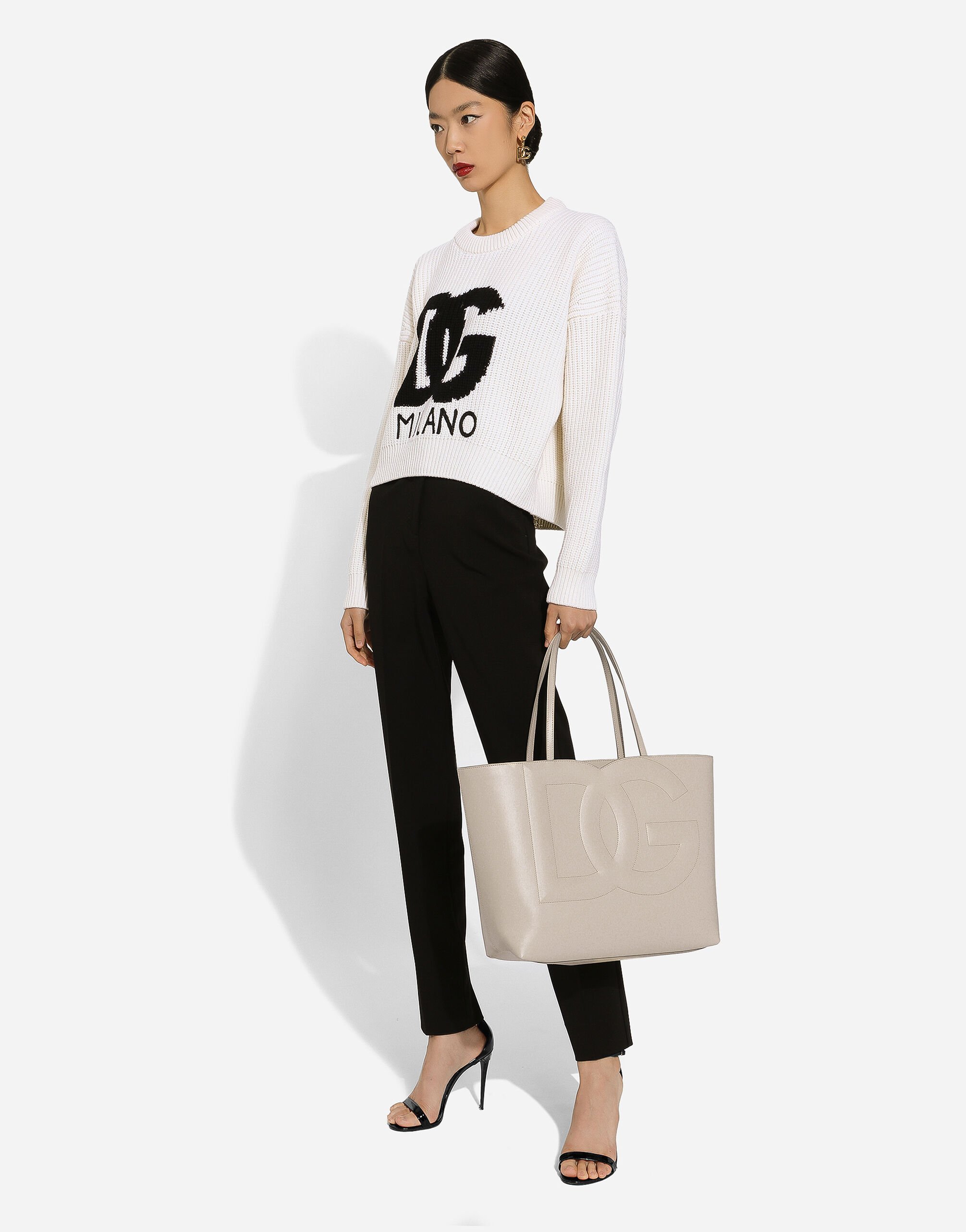 Medium DG Logo Bag shopper in Beige for Women | Dolce&Gabbana® US