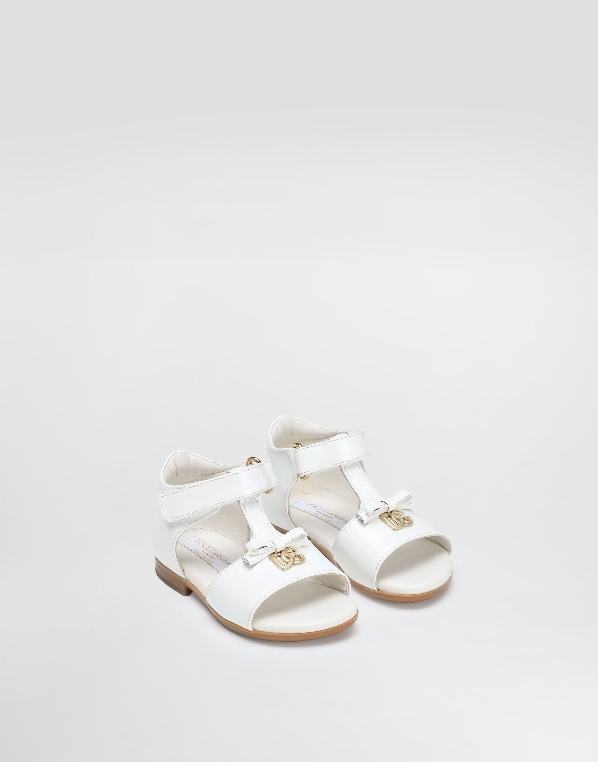 ホワイトのガールズ Patent leather sandals | Dolce&Gabbana®