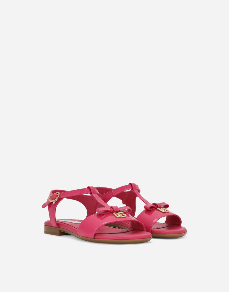 Dolce & Gabbana Sandales en cuir verni à logo DG en métal Rose D11155A1328