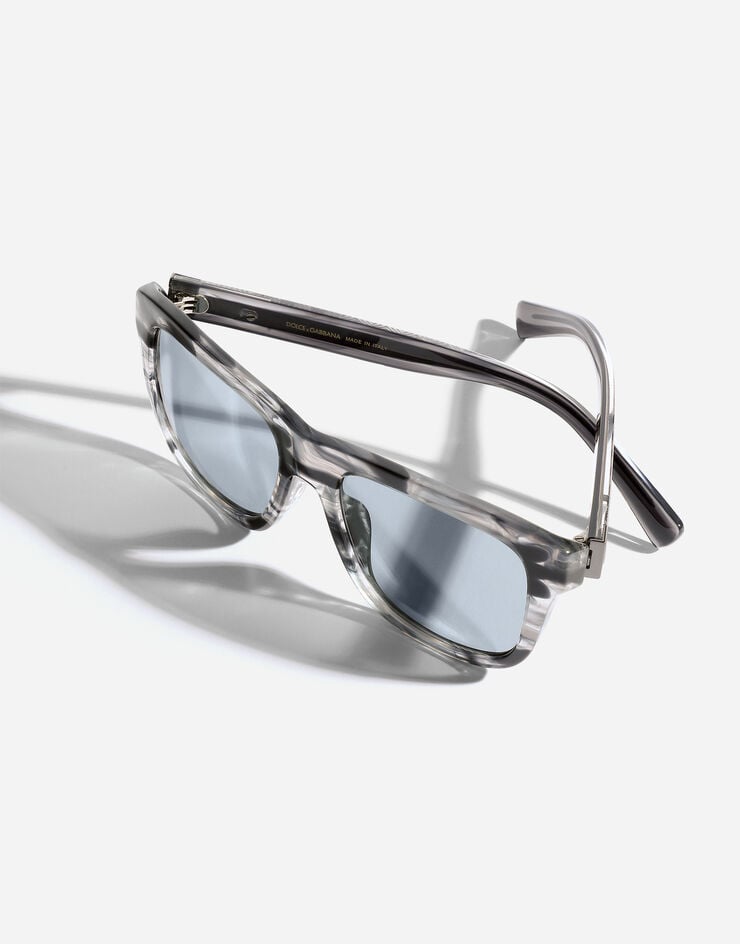 Dolce & Gabbana Gafas de sol Divo Striped grey VG4545VP401
