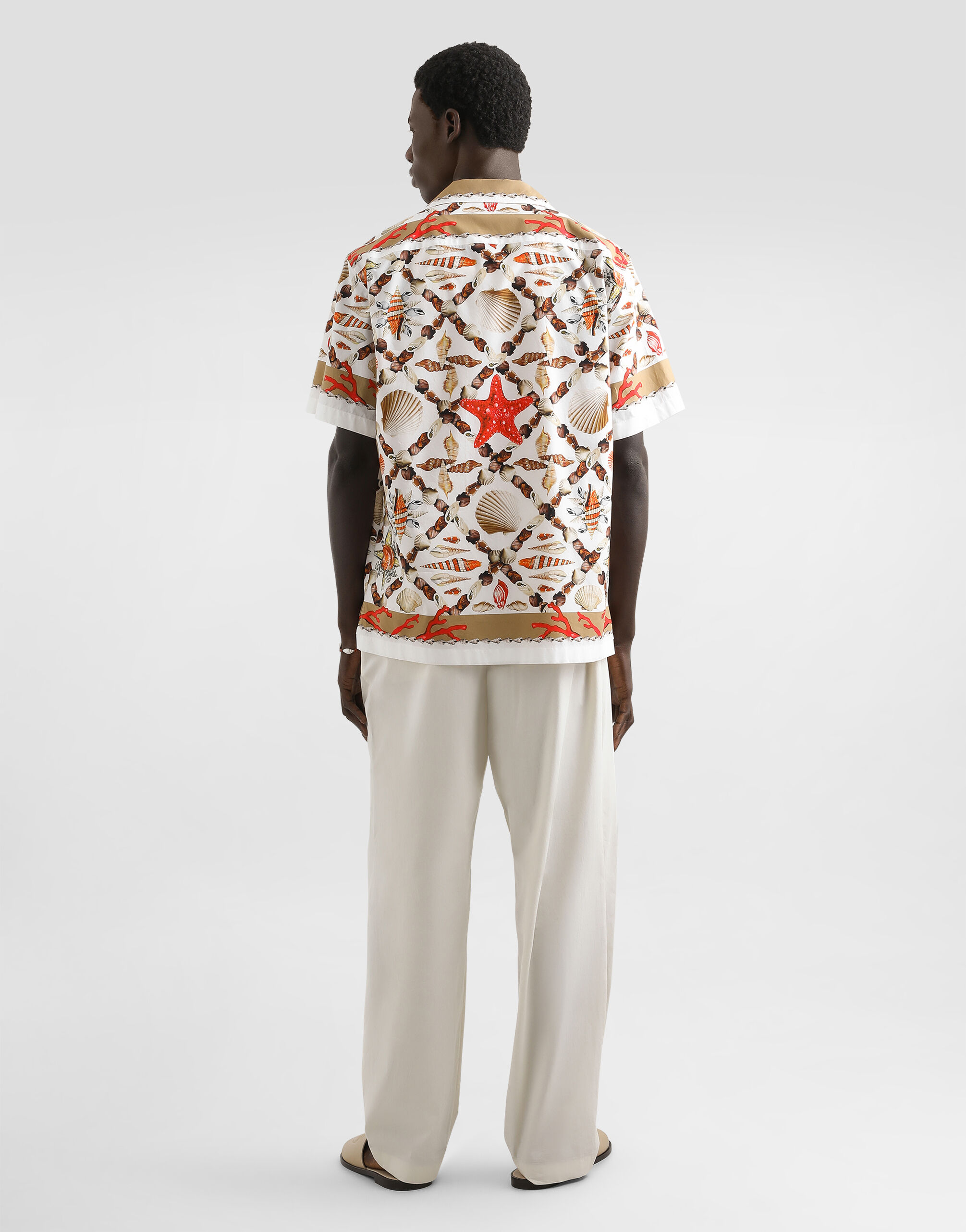 Tシャツ・カットソー Dolce & Gabbana 'Hawaii' silk shirt (G5LY2TGJ453 HH5DQ) Majolica-print hawaii silk jacquard shirt in Multicolor for