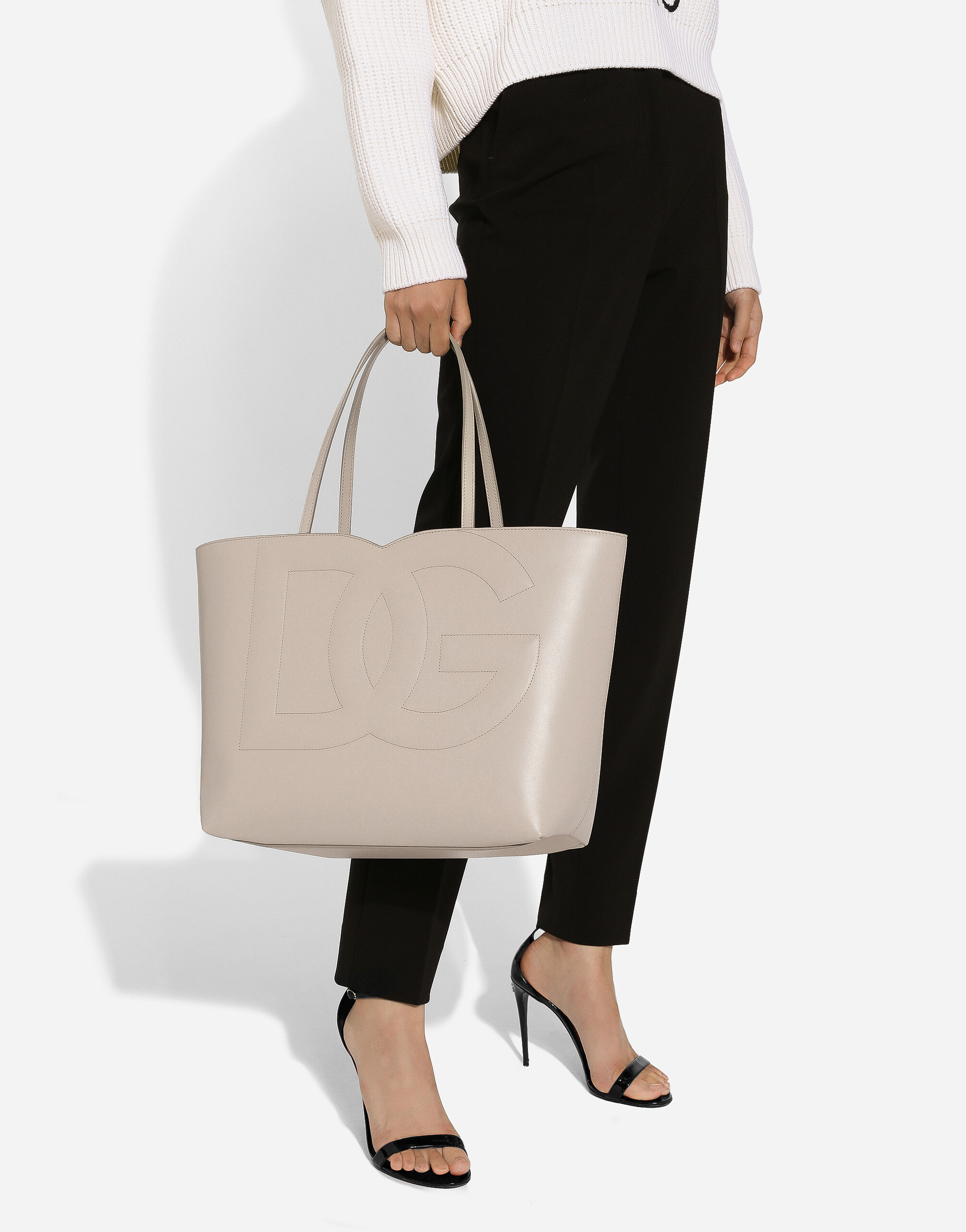 Medium DG Logo Bag shopper in Beige for Women | Dolce&Gabbana® US