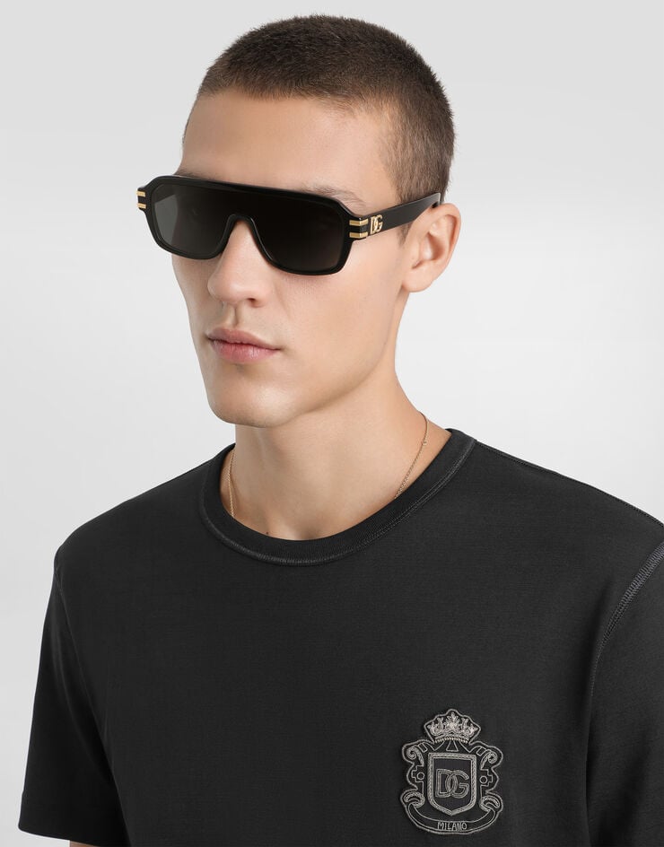 Dolce & Gabbana T-shirt with heraldic patch Blue G8PT1ZG7PZU