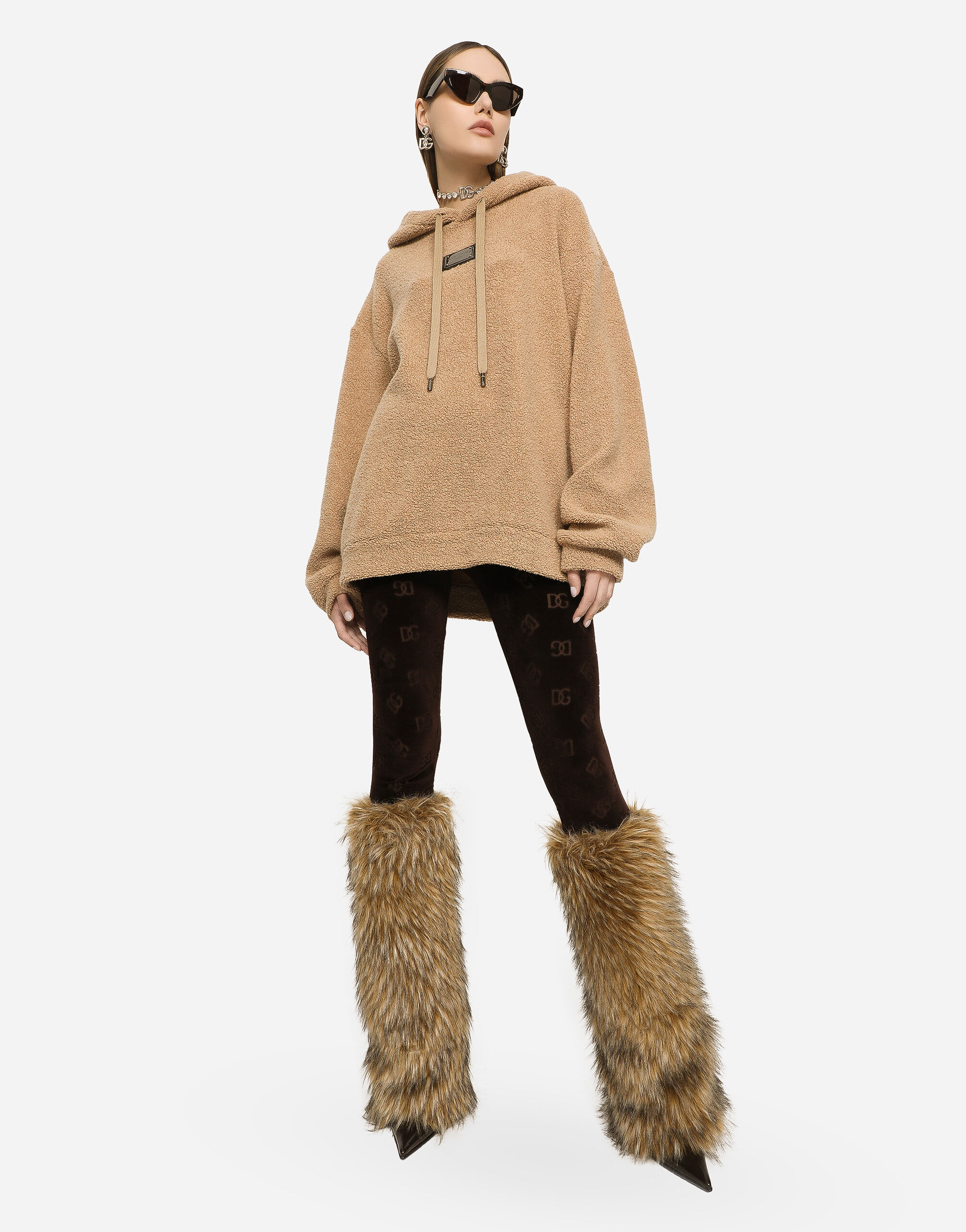 Jersey hoodie best sale outfit