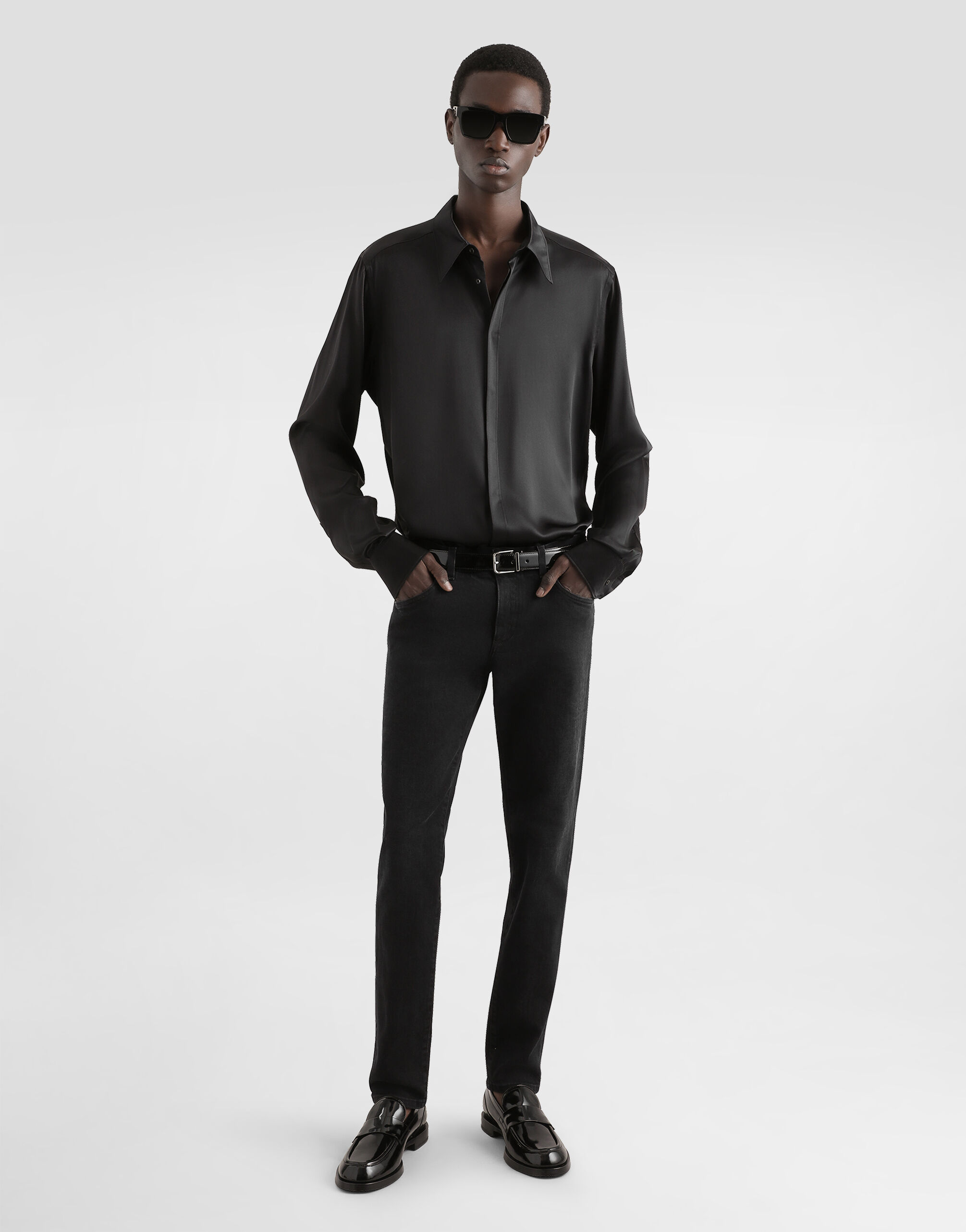 Tシャツ・カットソー Dolce & Gabbana Black satin Martini shirt Silk satin Martini-fit shirt in Black for Men