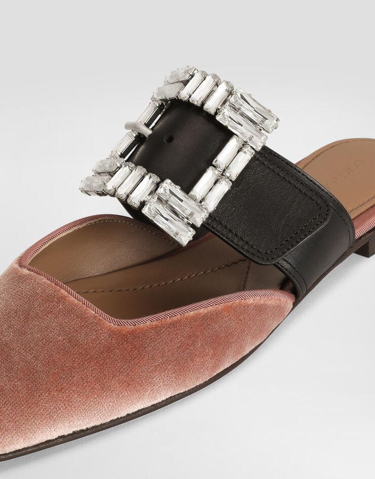 Dolce & Gabbana خف مخمل بإبزيم مرصع وردي CI0190A6503