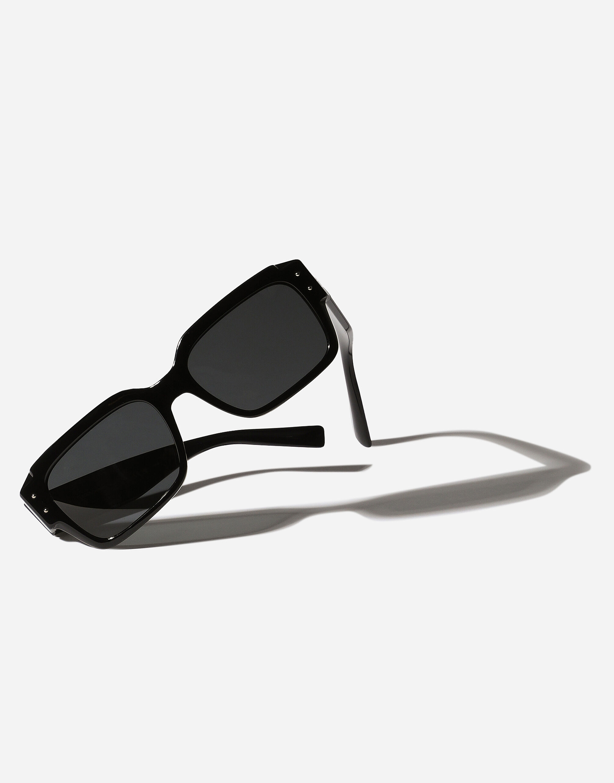 DG Sharped sunglasses in Black for Men | Dolce&Gabbana® US