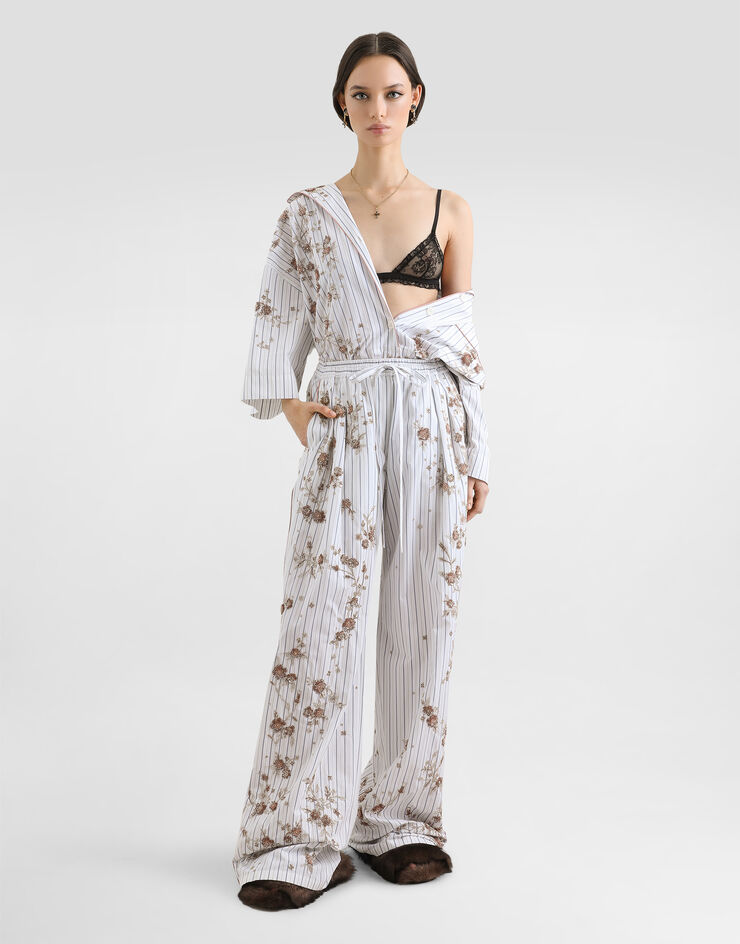 Dolce & Gabbana بنطال من بوبلين بتطريز أزهار بخيوط ومزين بكريستالات Dolce & Gabbana بنطال من بوبلين بتطريز أزهار بخيوط ومزين بكريستالات Multicolor FTDJDZGDDSA