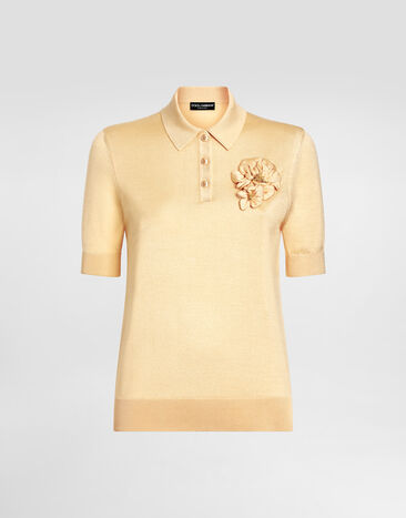 Dolce & Gabbana Polo de seda con broche de flor Amarillo FXZ06ZJBSO1