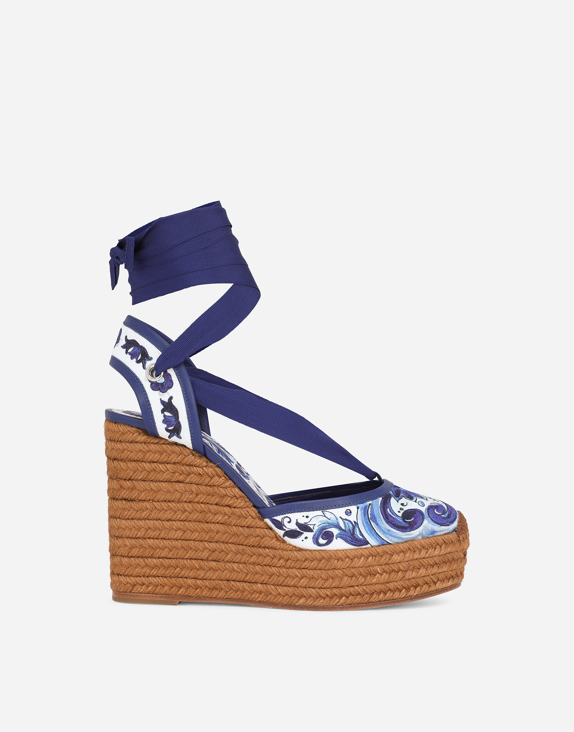 Rope soled wedges in printed brocade fabric in Multicolor for