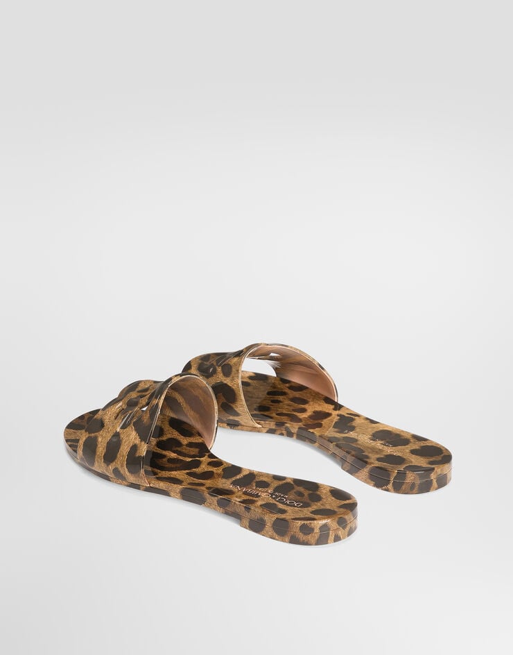 Dolce & Gabbana Leo-print rubber beachwear slides Dolce & Gabbana Leo-print rubber beachwear slides CW2215A0017
