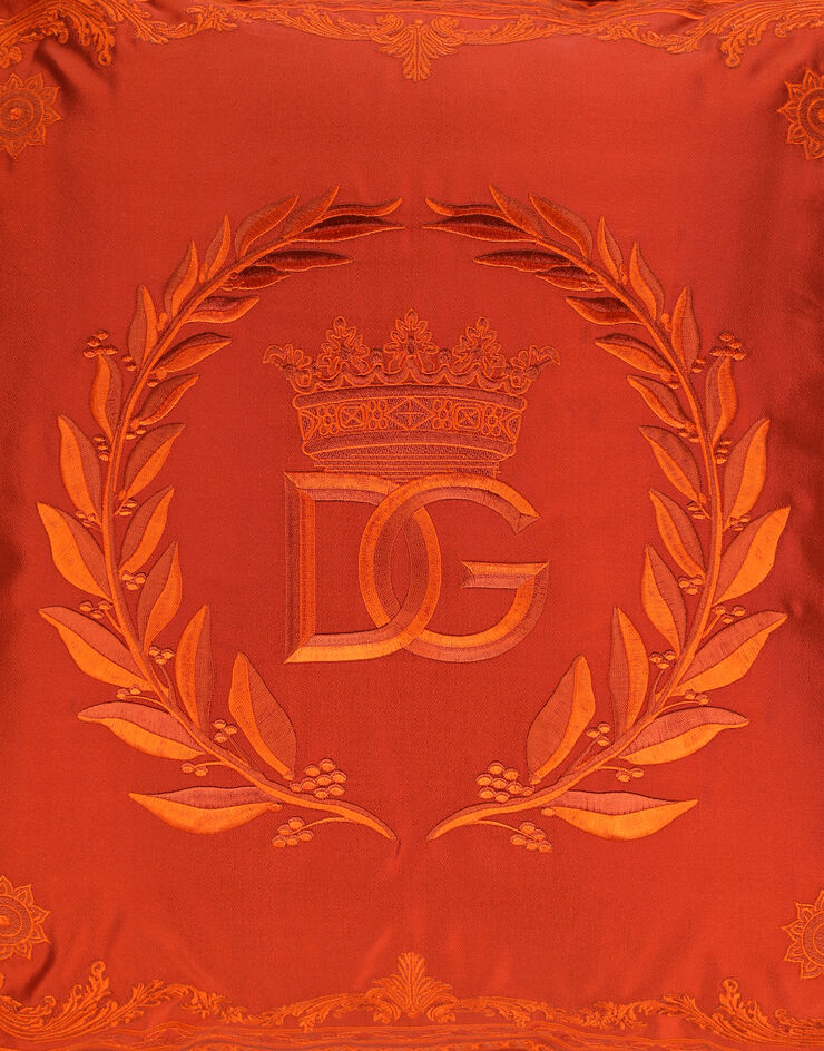 Dolce & Gabbana وسادة متوسطة من حرير ميكادو متعدد الألوان TCE006TCAAI