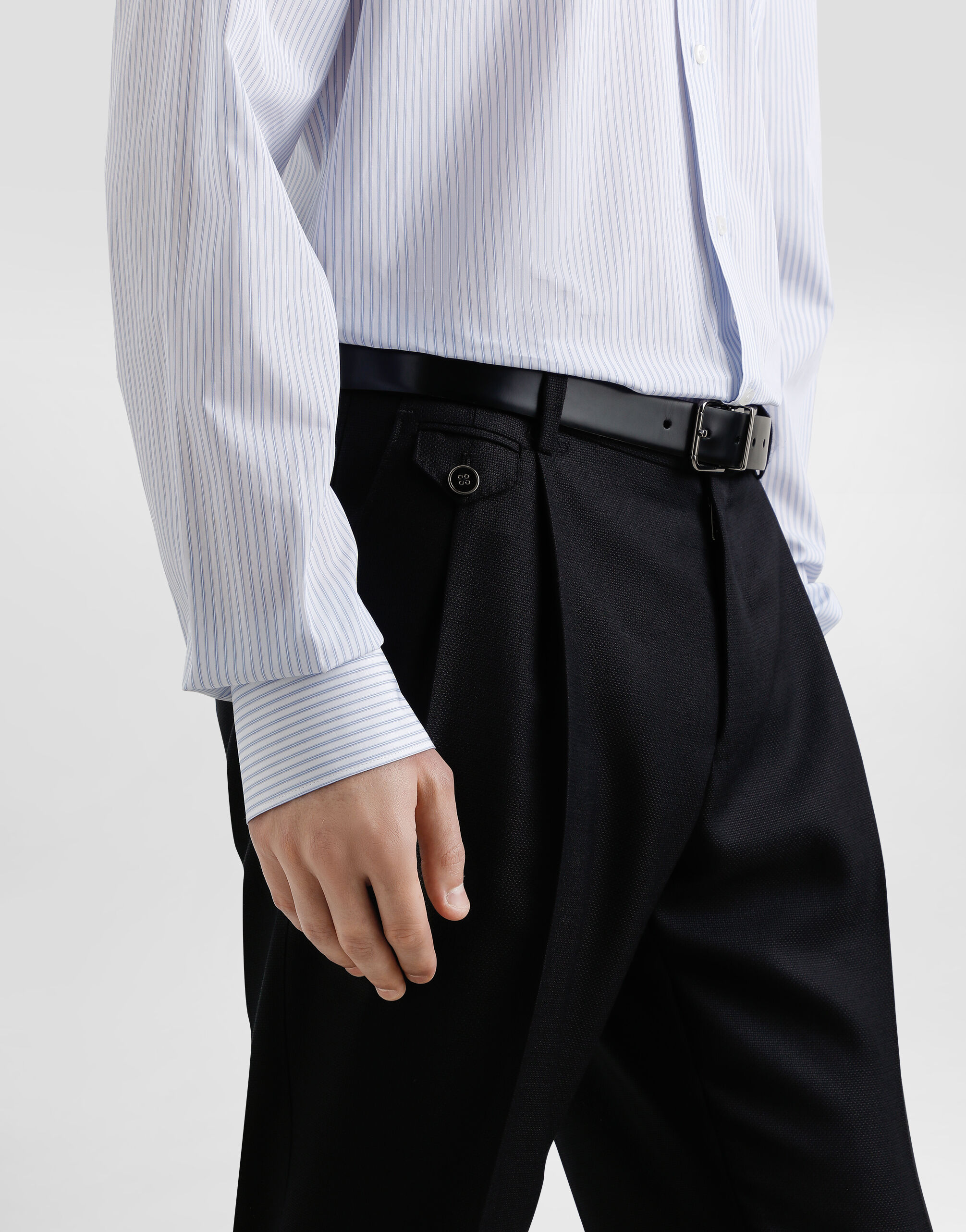 Wool pants with double darts in Black for Men | Dolce&Gabbana® US