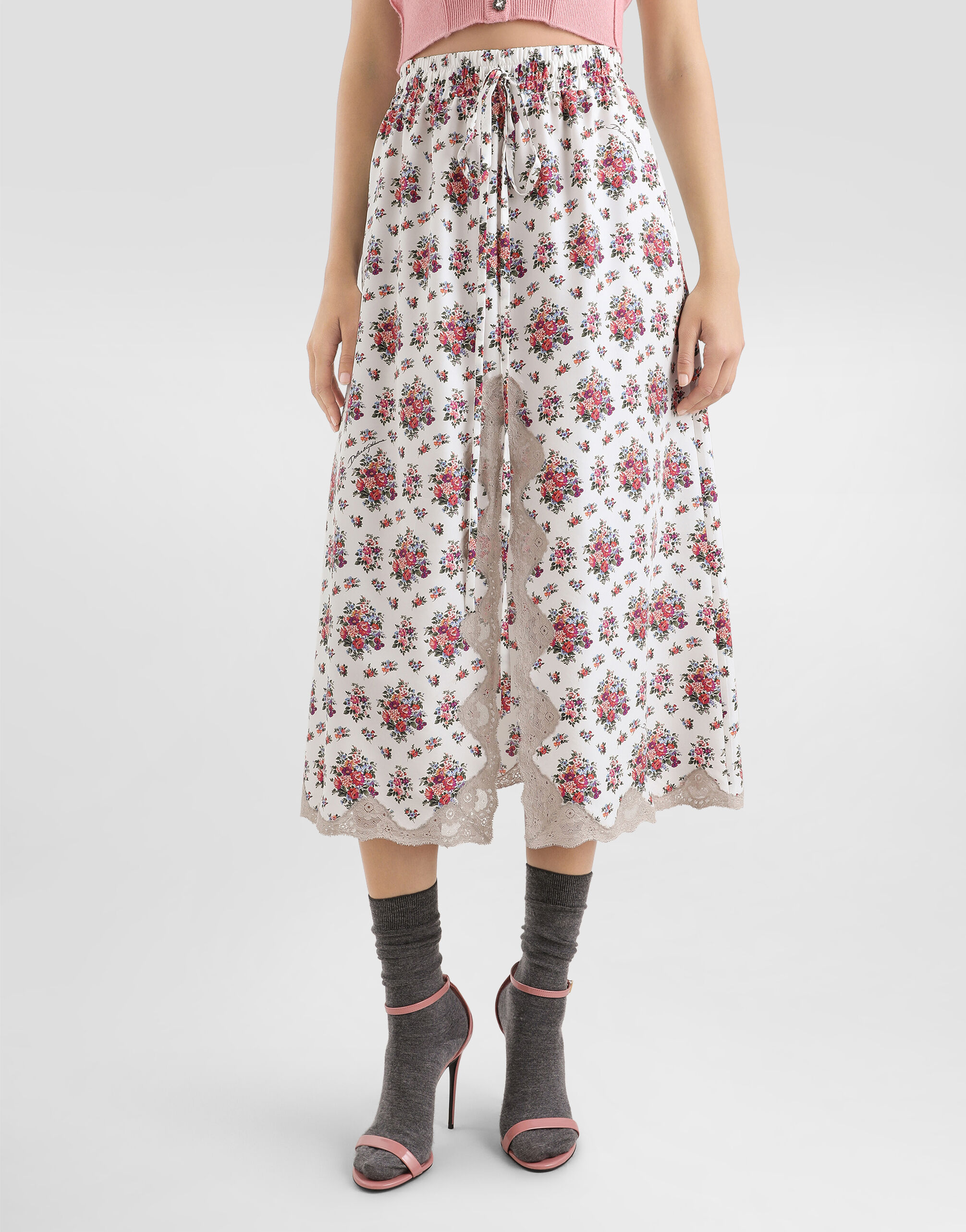 Small flower bouquets-print midi skirt
