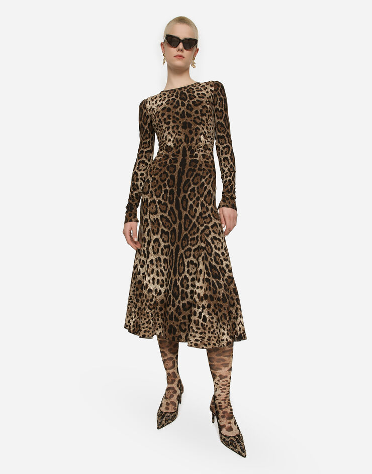 Dolce & Gabbana Vestido longuette de cady con estampado de leopardo Estampado Animalier F6AUVTFSRKI