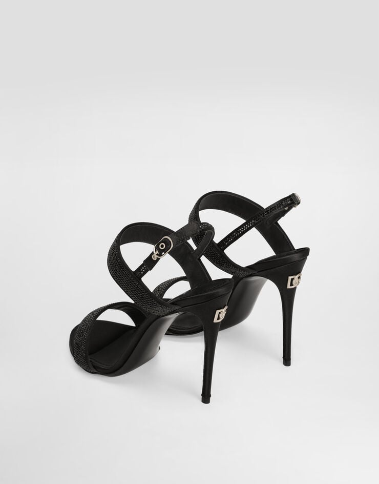 111 Dolce & Gabbana   