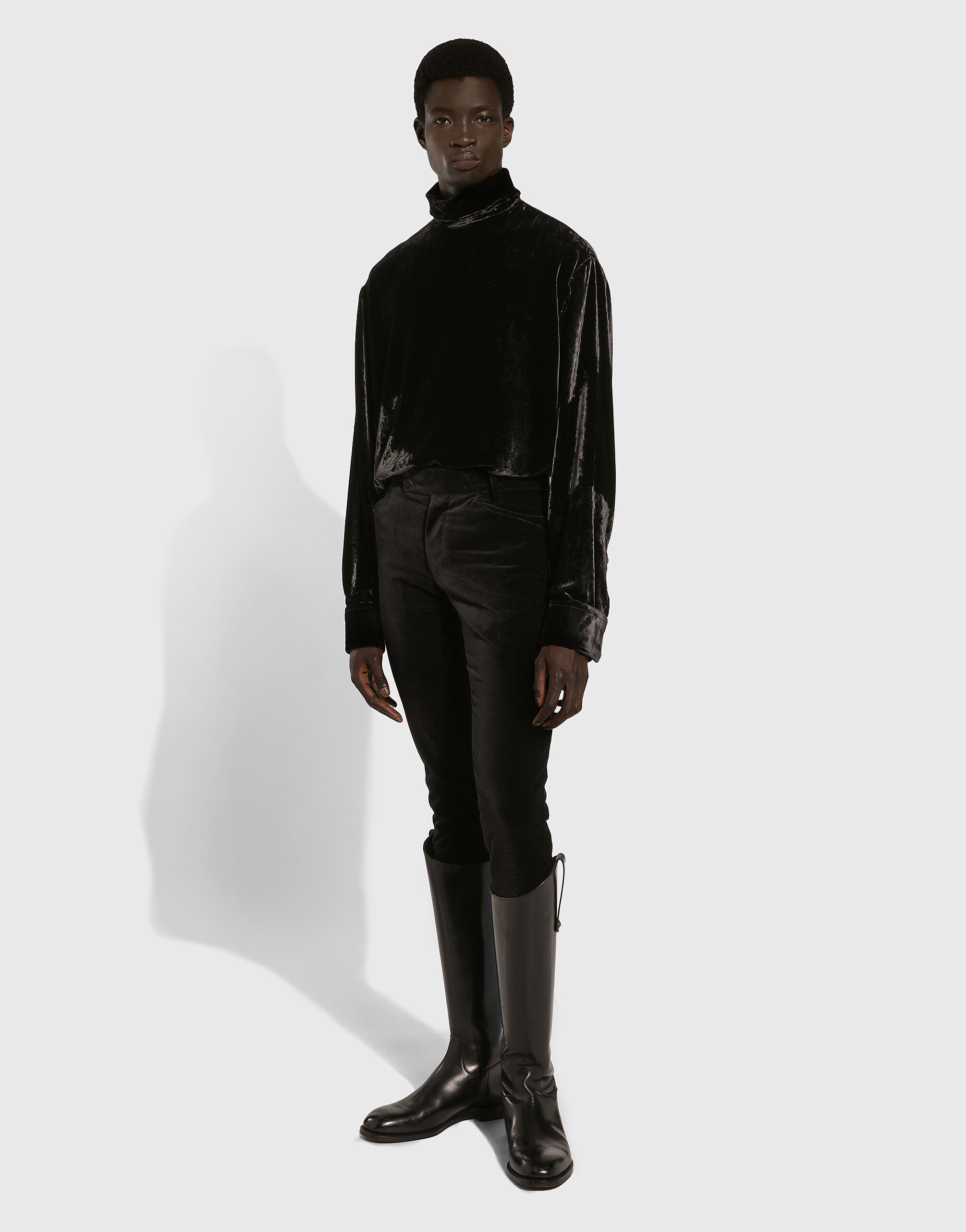 Loose velvet turtleneck with shirt cuffs in Black for Men
