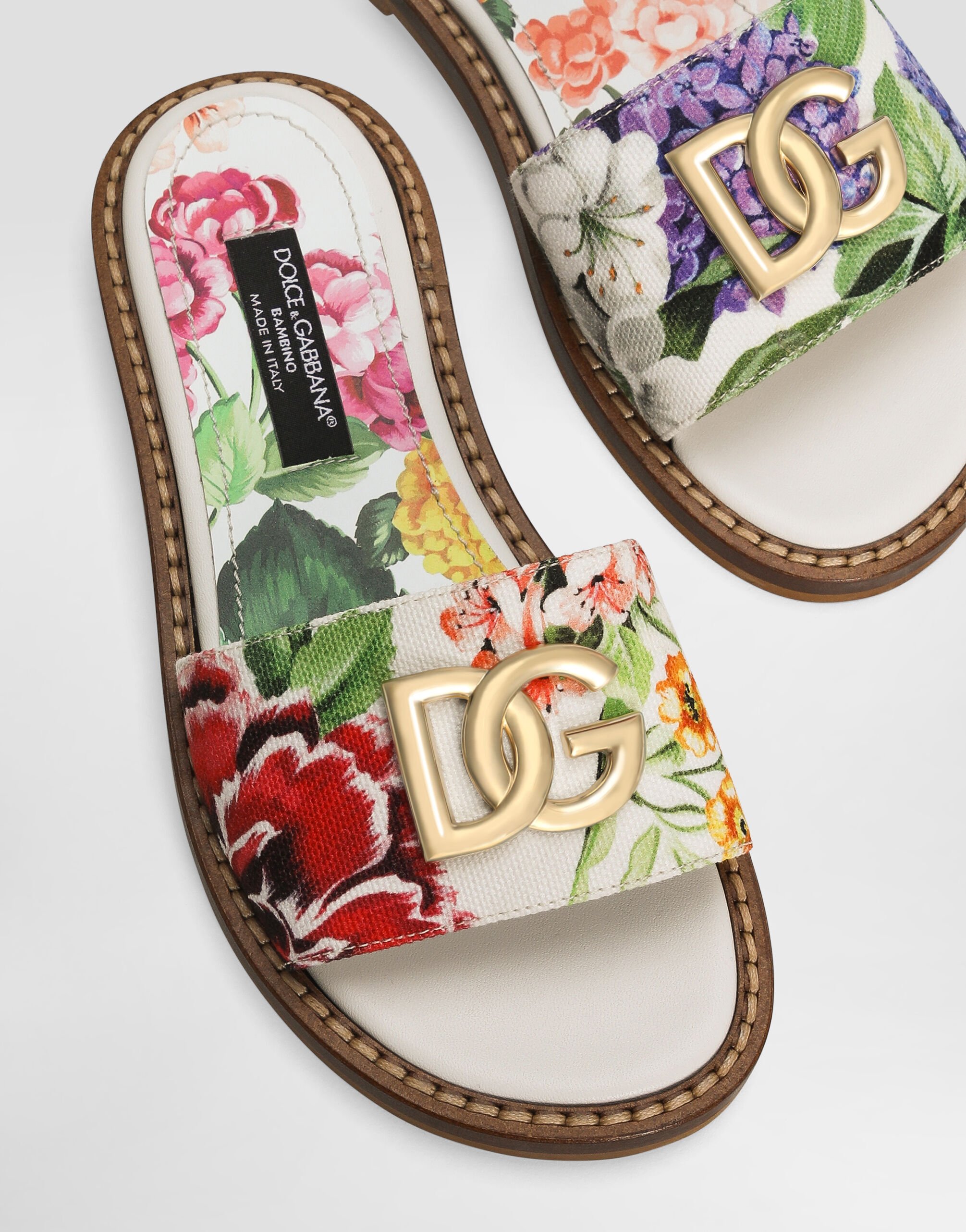 新品Dolce & Gabbana フラワープリント サンダル プリのガールズ フラワー&DGロゴプリント キャンバス フラット