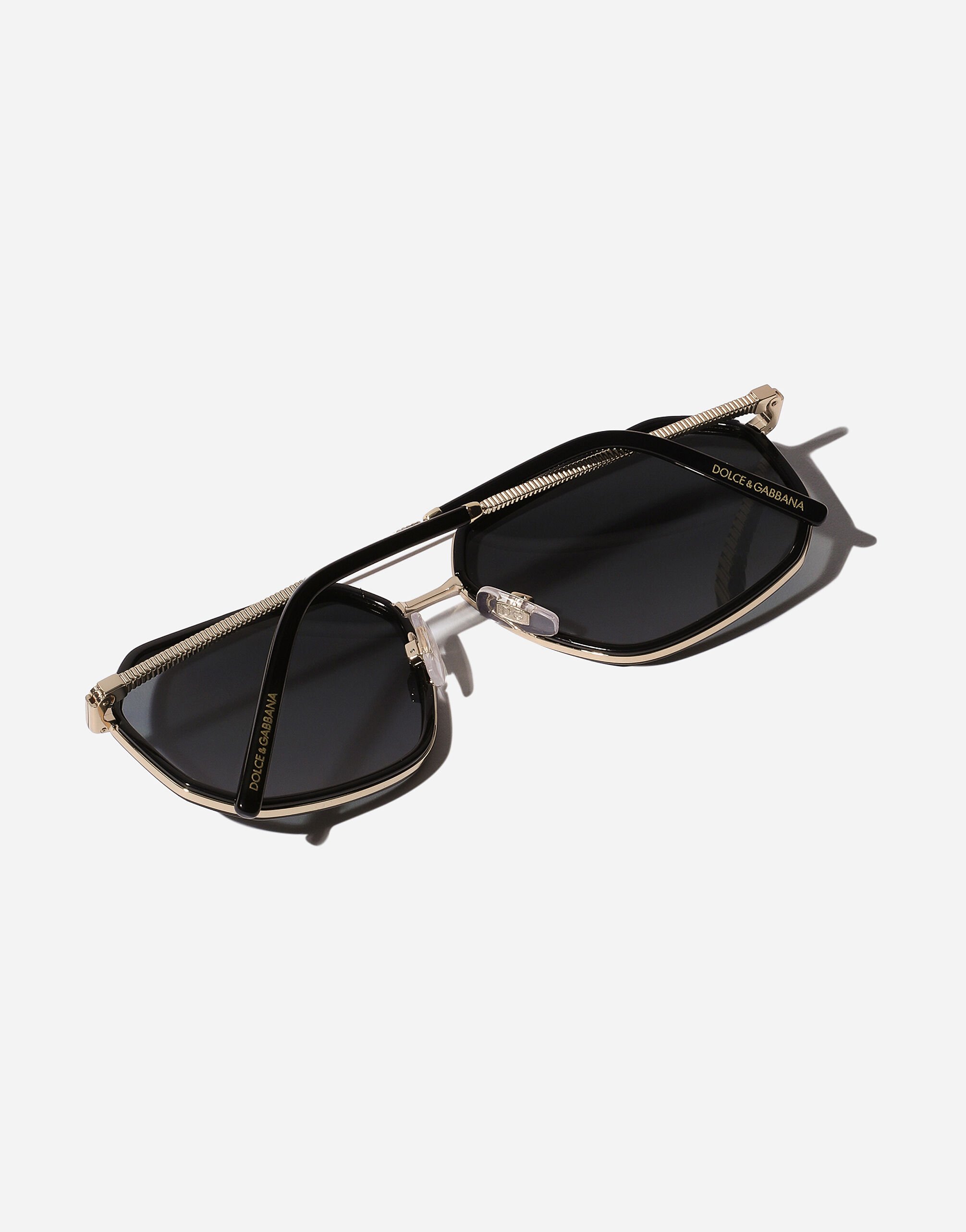 Dolce and shop gabbana folding sunglasses