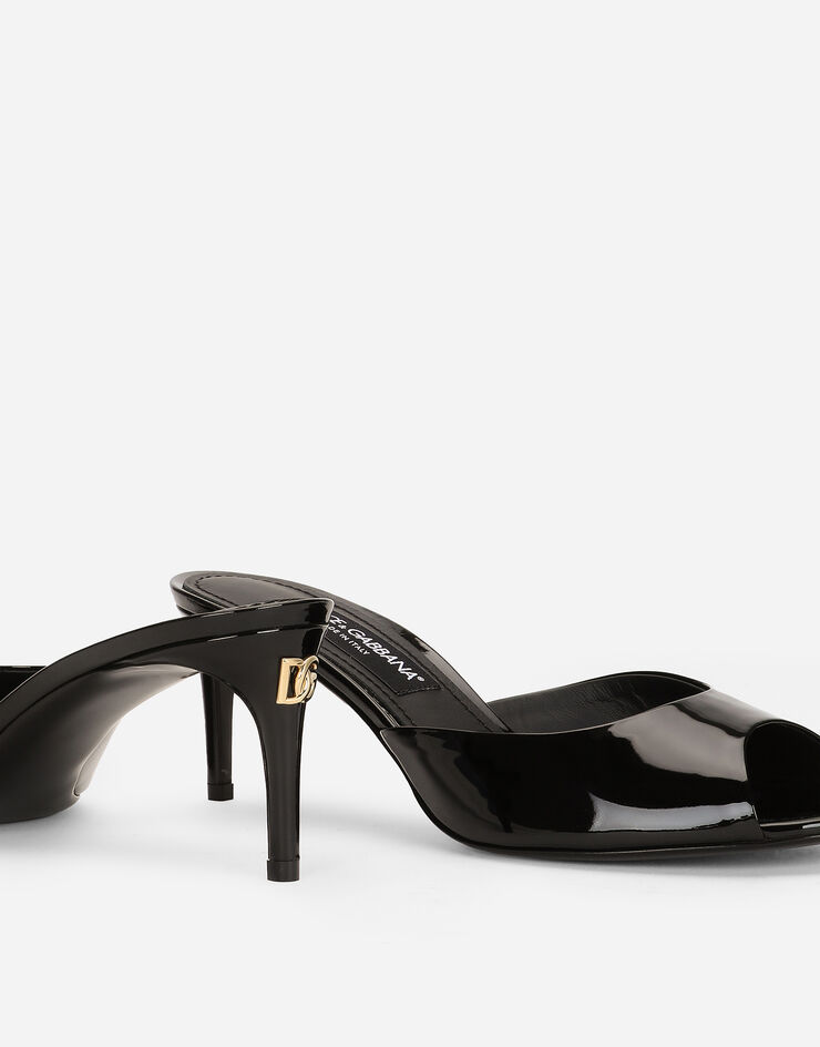 111 Dolce & Gabbana   