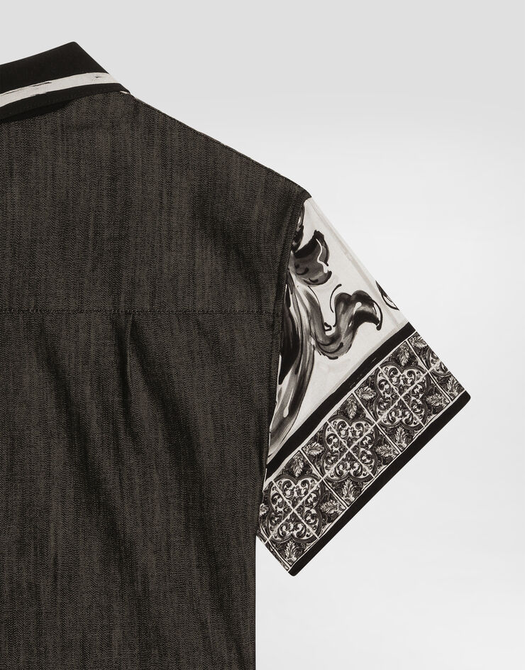 Dolce & Gabbana Kurzarmhemd aus Denim mit Majolika-Print Mehrfarbig L43S81LDD19