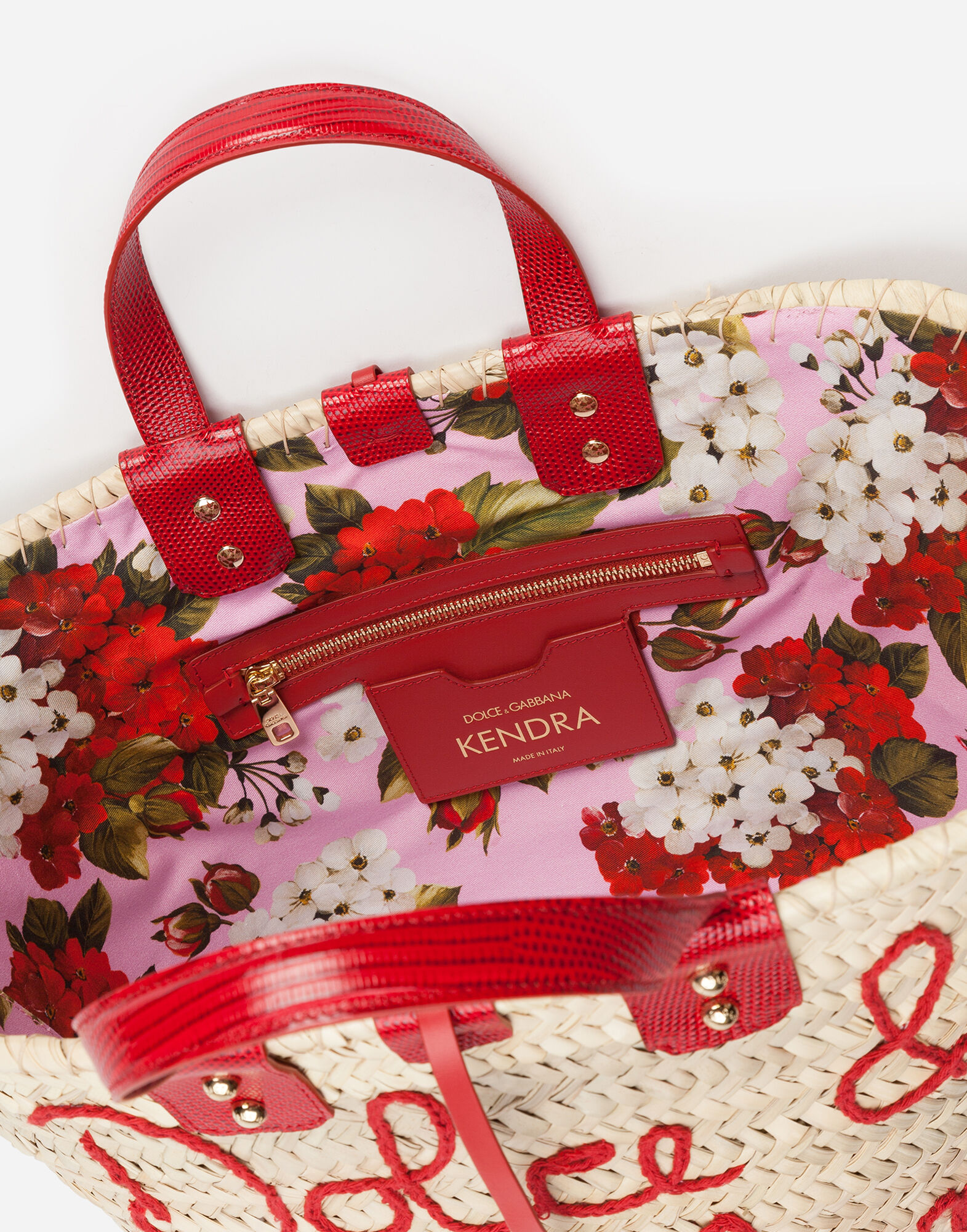 Kendra coffa bag in straw with thread