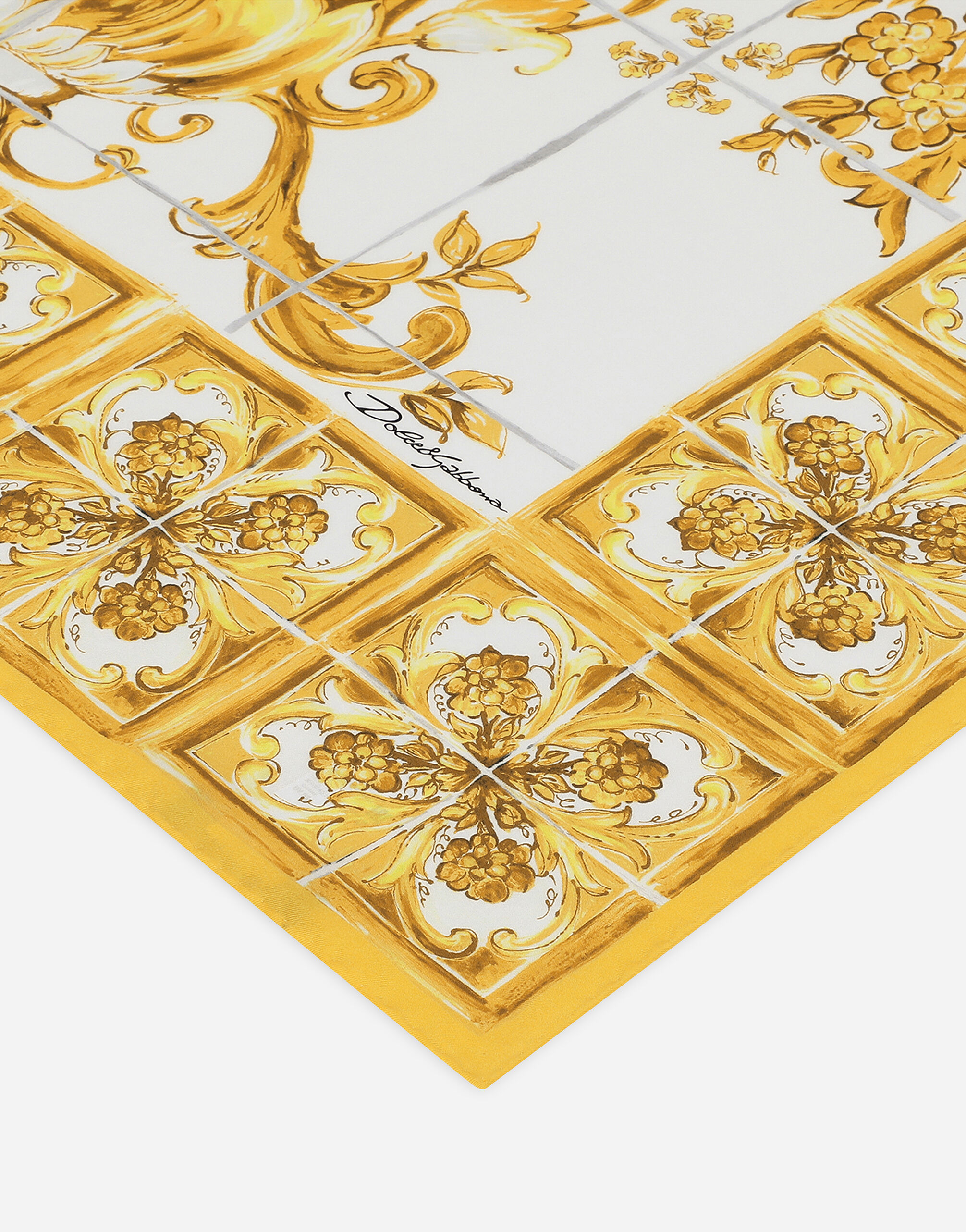 Majolica-print silk twill foulard (90x90) in Print for Women