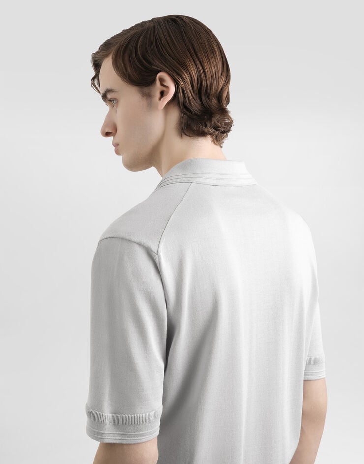 Dolce & Gabbana Polo de seda satinada Gris GXZ09ZJBSLV