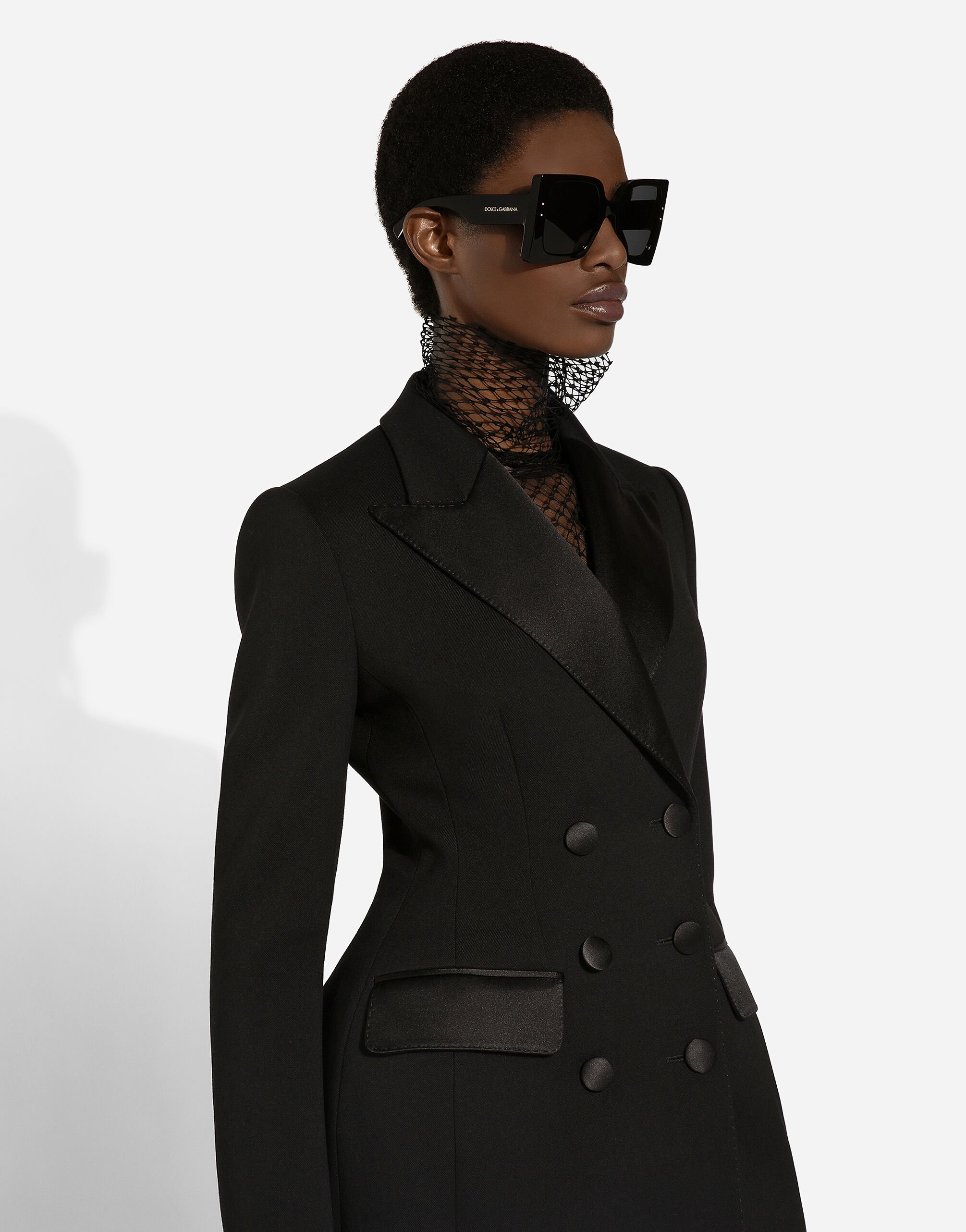 ベスト・ジレ Dolce Gabbana Double-Breasted Duchesse Tuxed Long double-breasted Dolce tuxedo jacket in stretch wool in