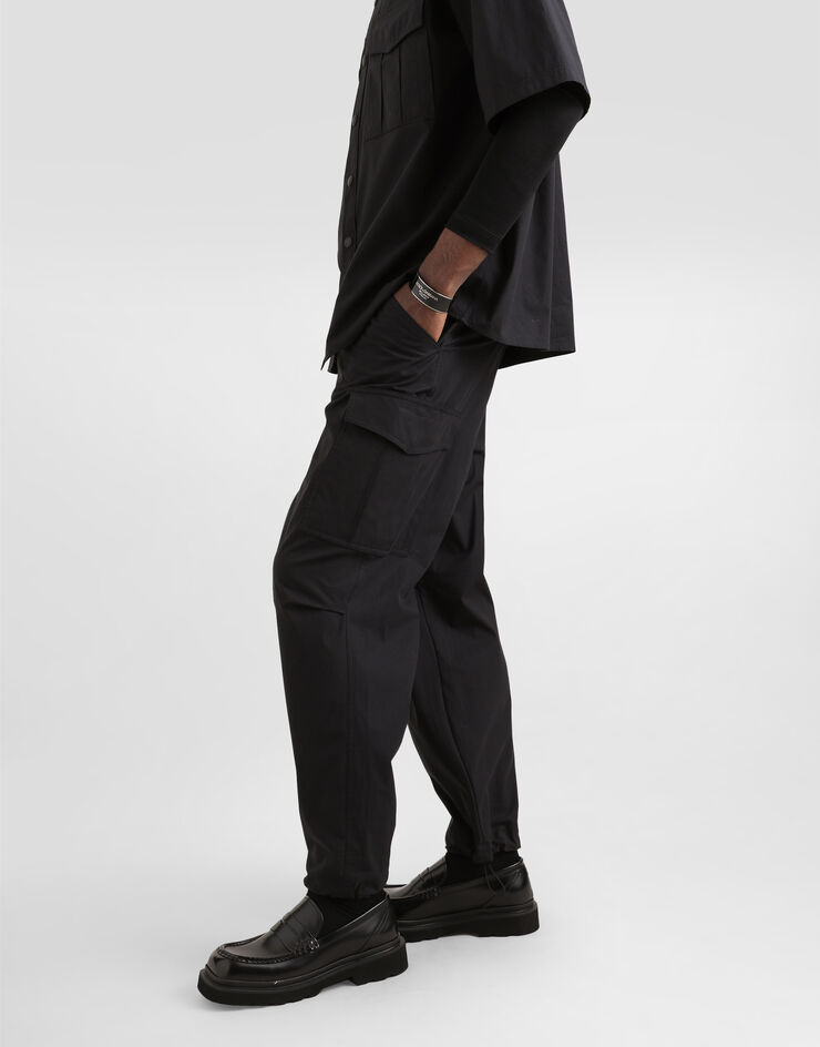 Dolce & Gabbana Cargohose aus Baumwolle Schwarz GP0L1TFUEFJ