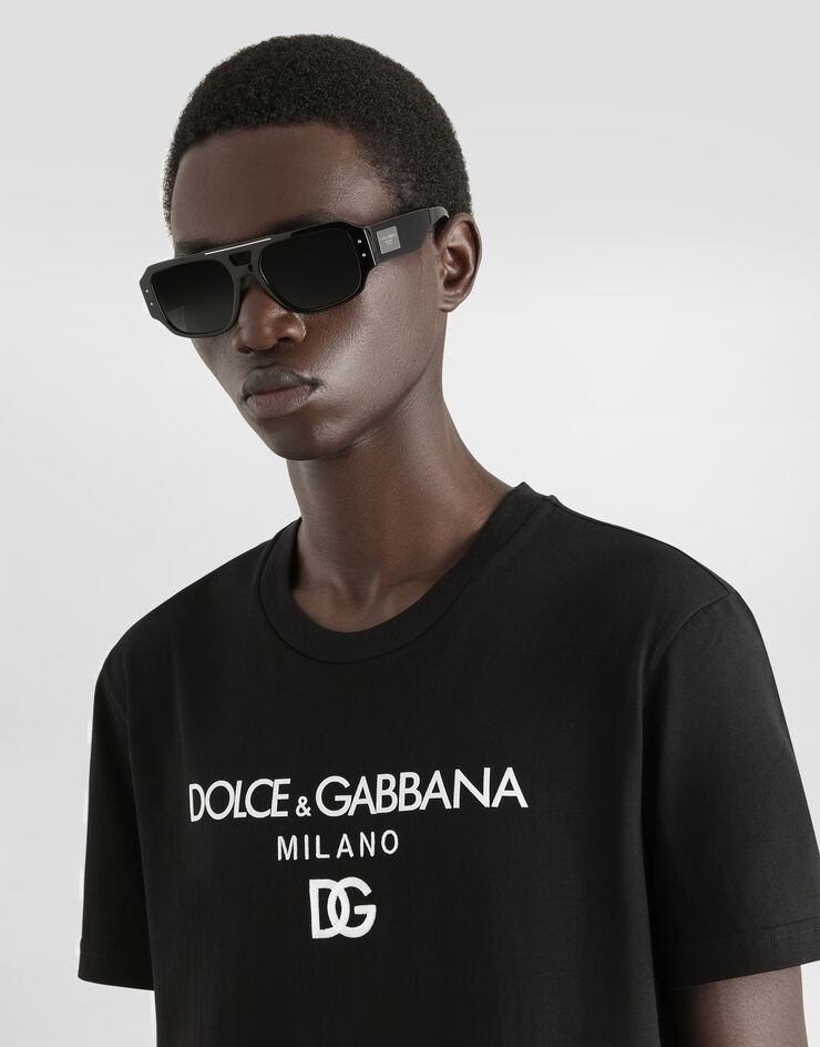 Dolce & Gabbana T-Shirt aus Baumwolle mit DG-Stickerei Schwarz G8PD7ZG7B9X
