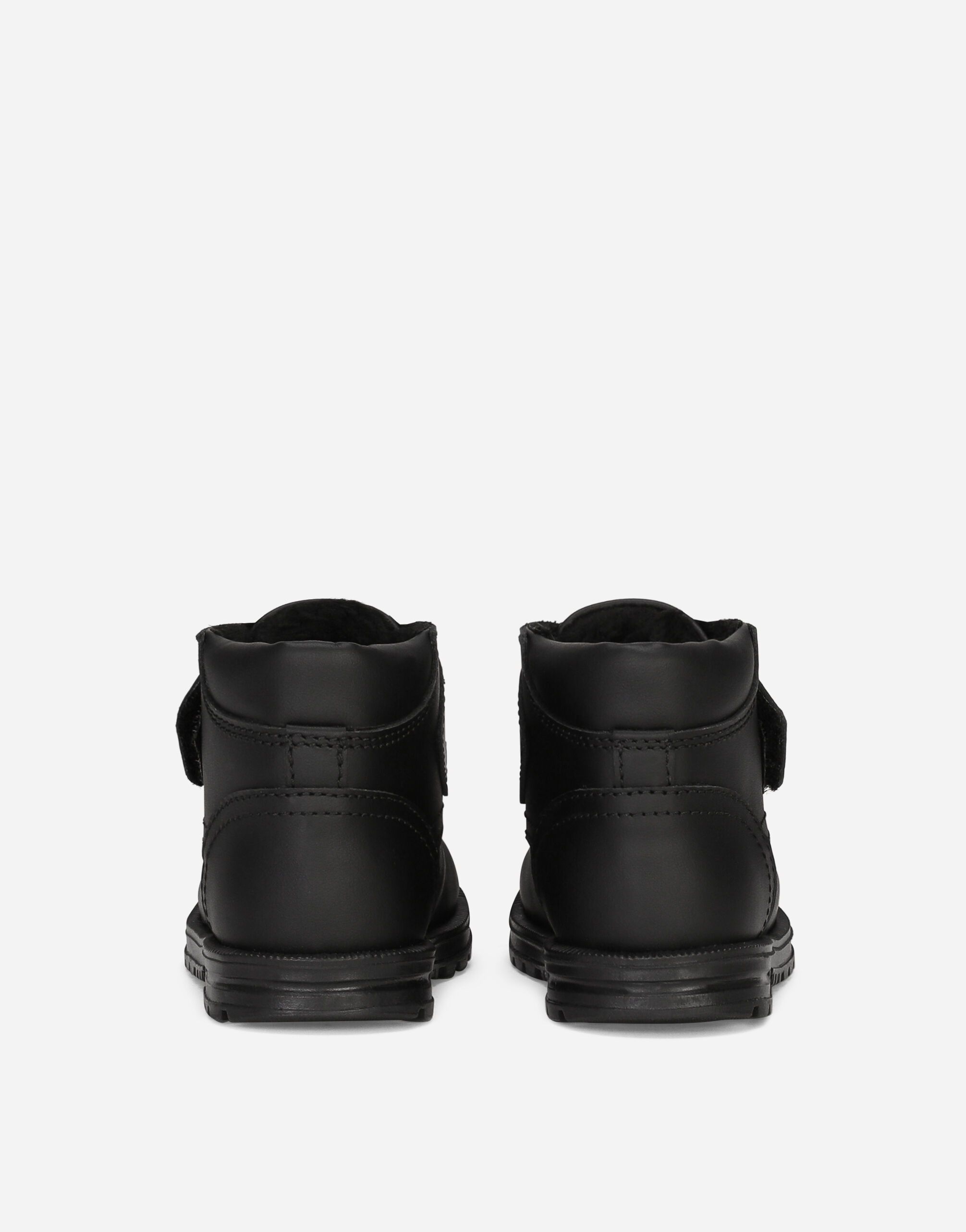 ブラックのメンズ Calfskin ankle boots | Dolce&Gabbana®