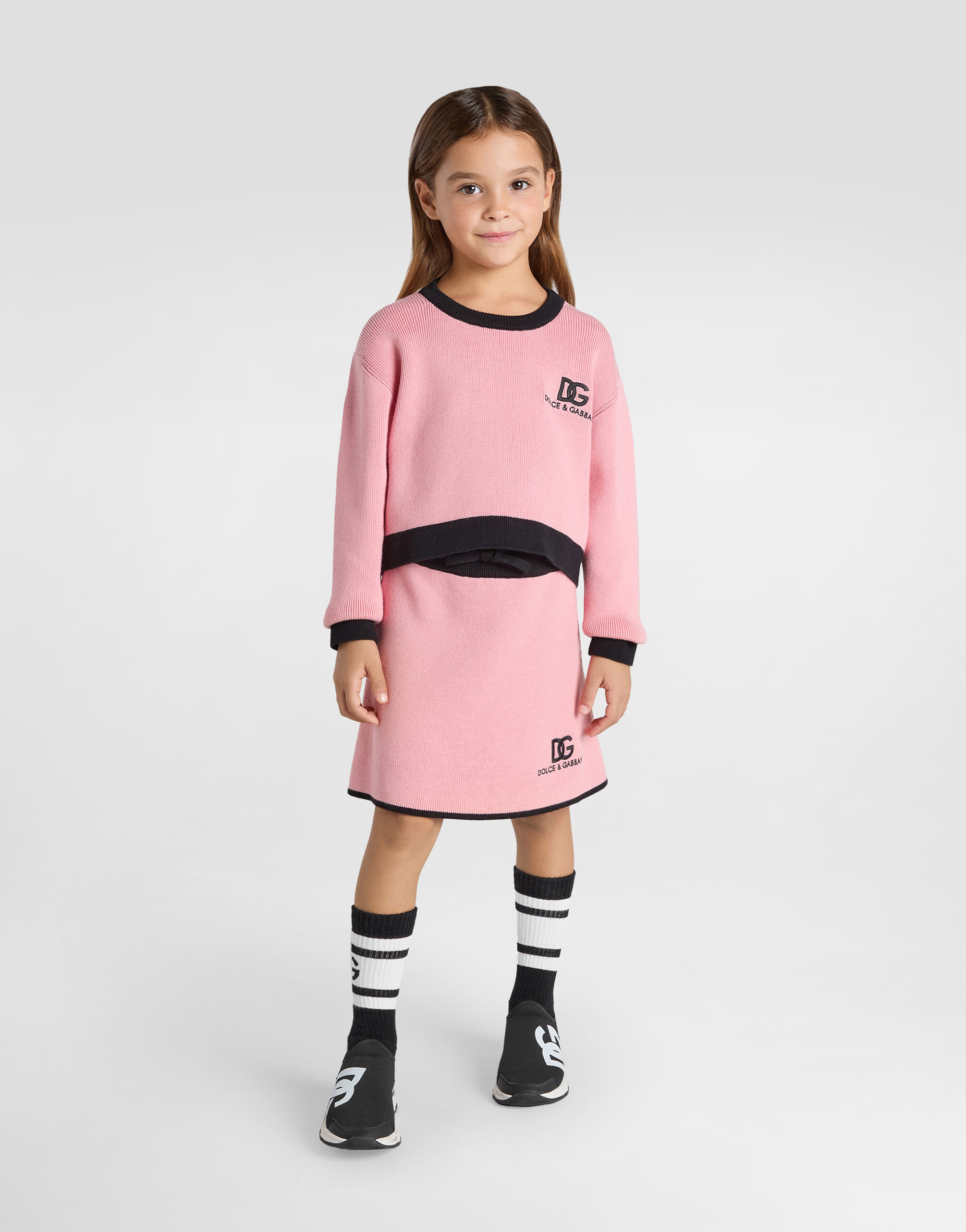 Plaint-knit pullover with DG logo in Pink for Girls | Dolce&Gabbana®