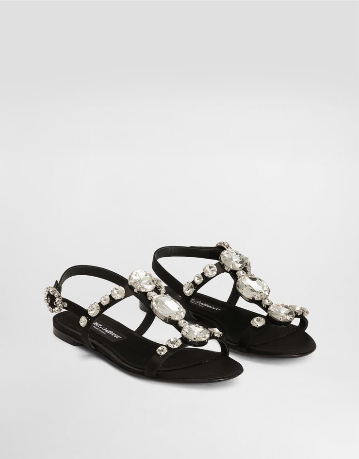 111 Dolce & Gabbana   
