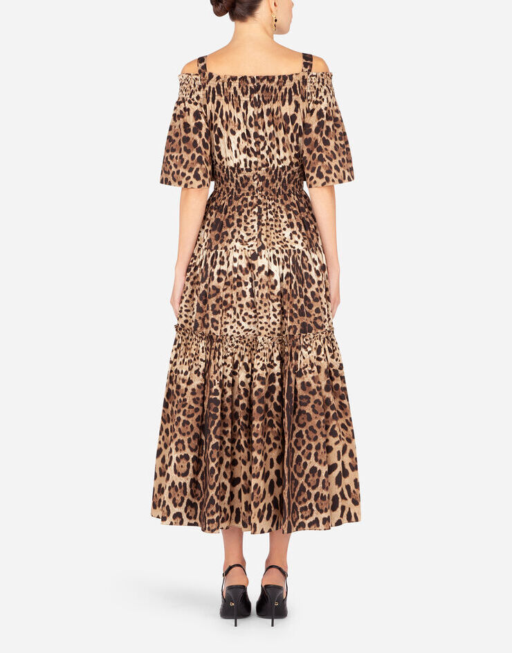 Dolce & Gabbana Robe longue en popeline à imprimé léopard Multicolore F68E1THS5E3
