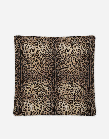 Dolce & Gabbana Cotton jersey blanket with leopard print Print LNJAE7G7M6F