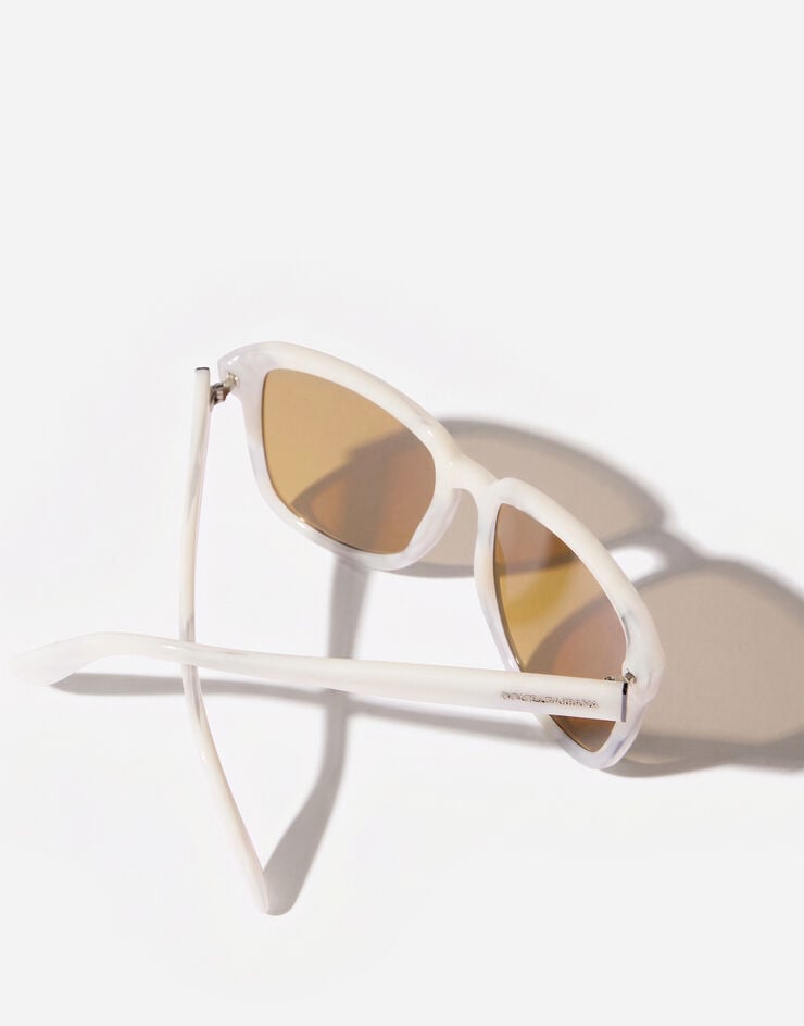 Dolce & Gabbana Everyday Sunglasses Dolce & Gabbana Everyday Sunglasses Striped white VG4566VP573