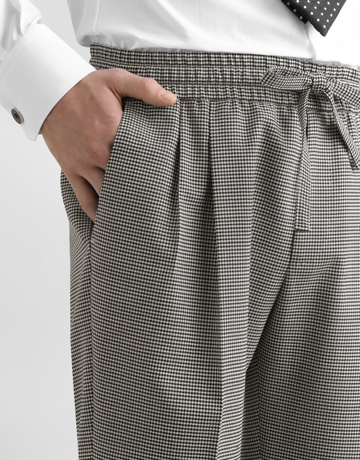 Dolce & Gabbana Wool houndstooth joggers Multicolor GP12QTFQZAG