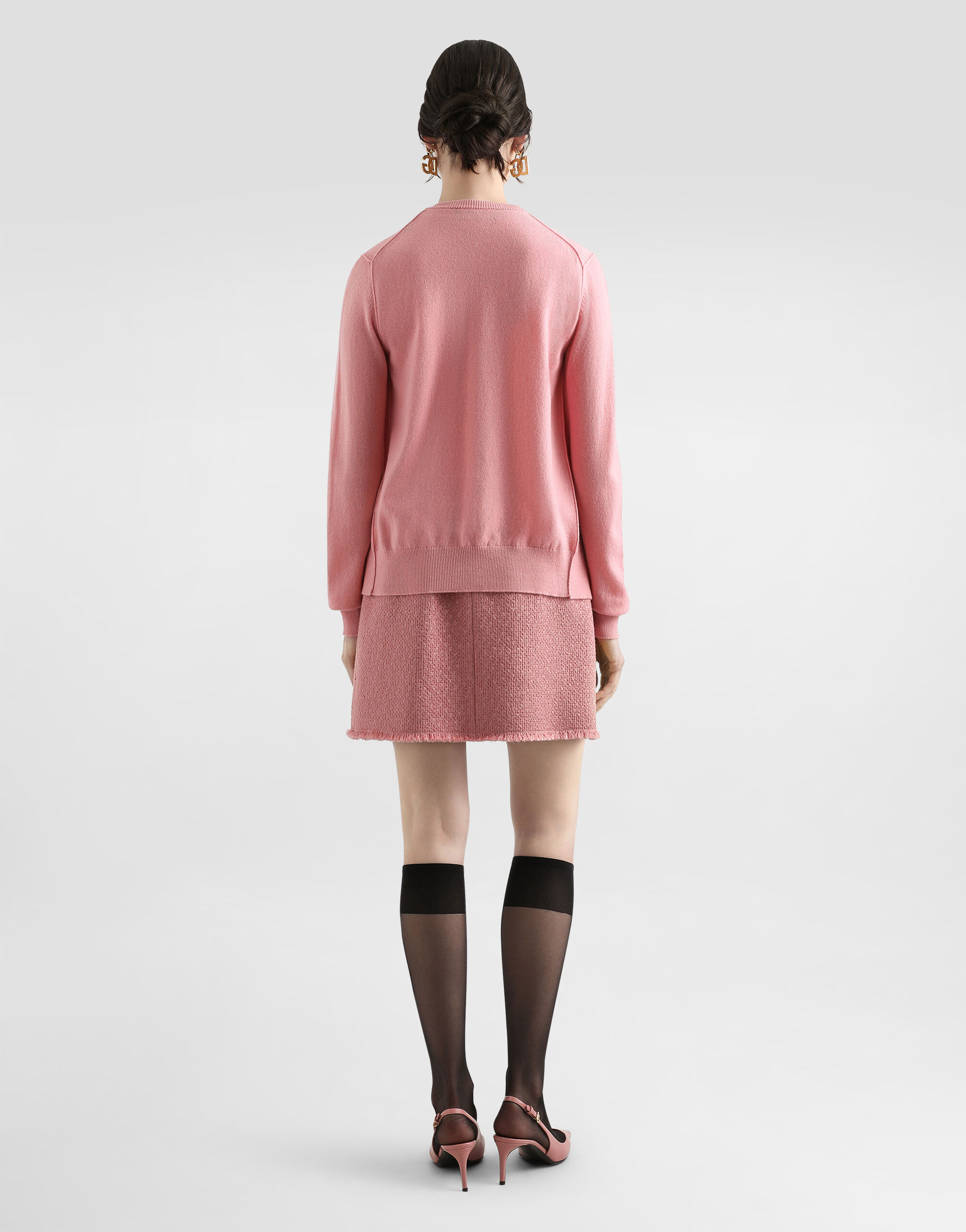 Cashmere tank top with inside-out seams