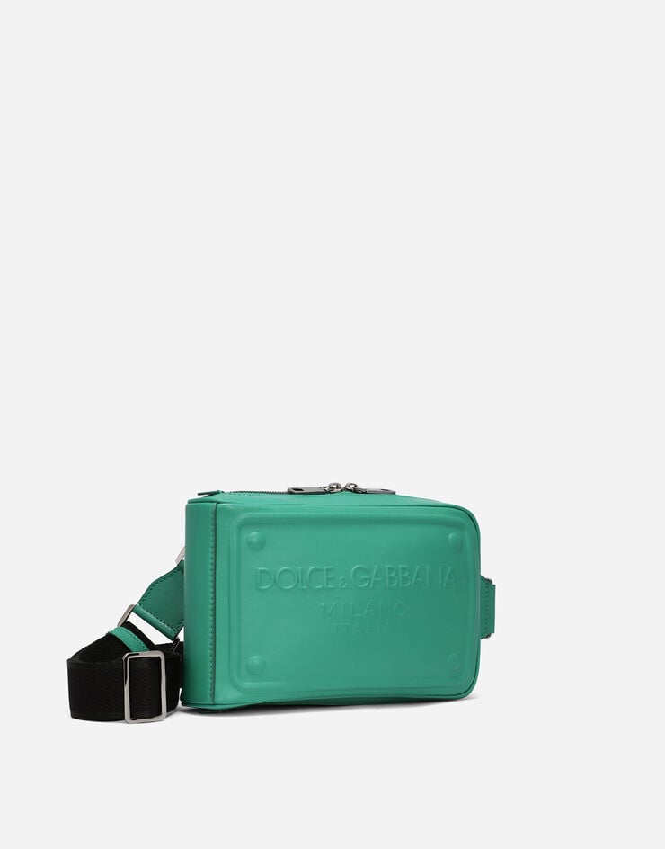 Dolce & Gabbana حقيبة خصر من جلد عجل بشعار بارز أخضر BM2264AG218