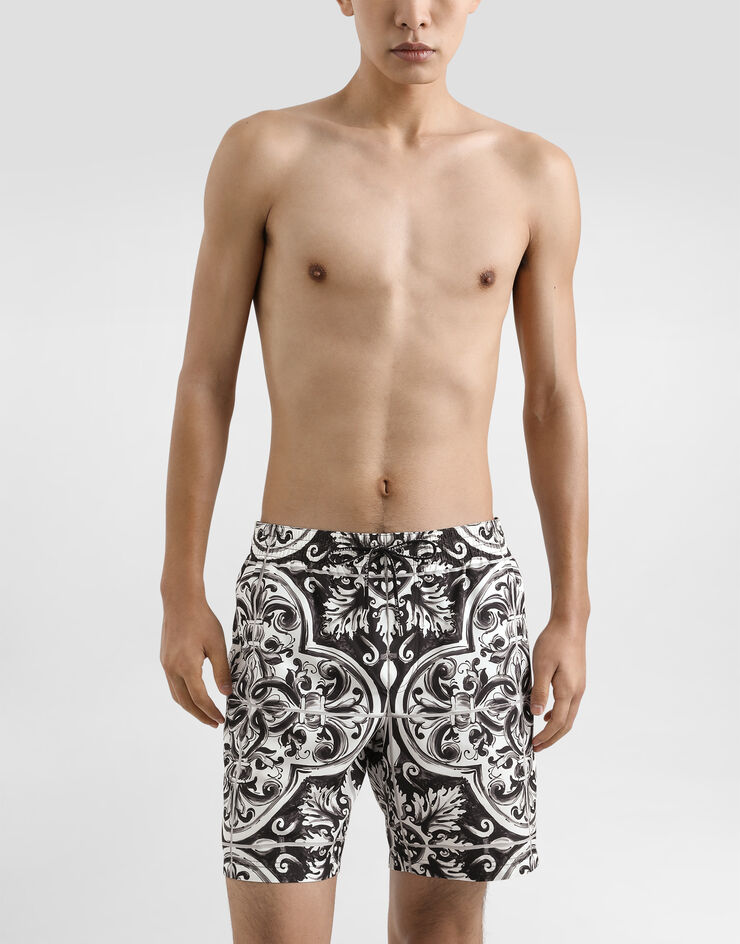 Dolce & Gabbana Mittellange Badeshorts Majolika-Print Mehrfarbig M4A13TFIM6J