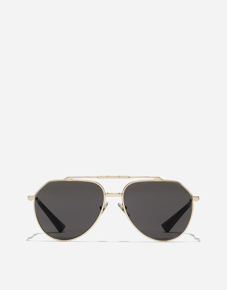 Dolce & Gabbana 「ステファノ」サングラス オペークシルバー VG2302VM2R5