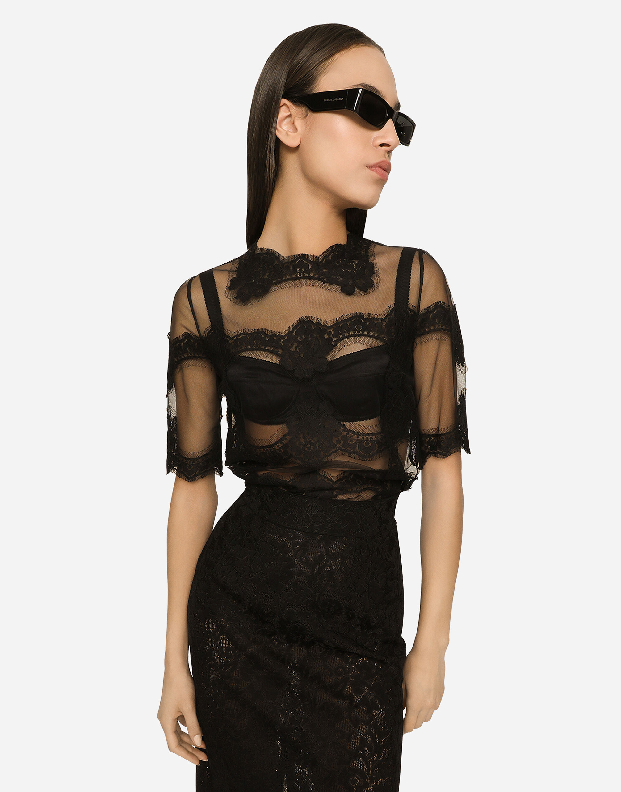 Black lace knee outlet length skirt
