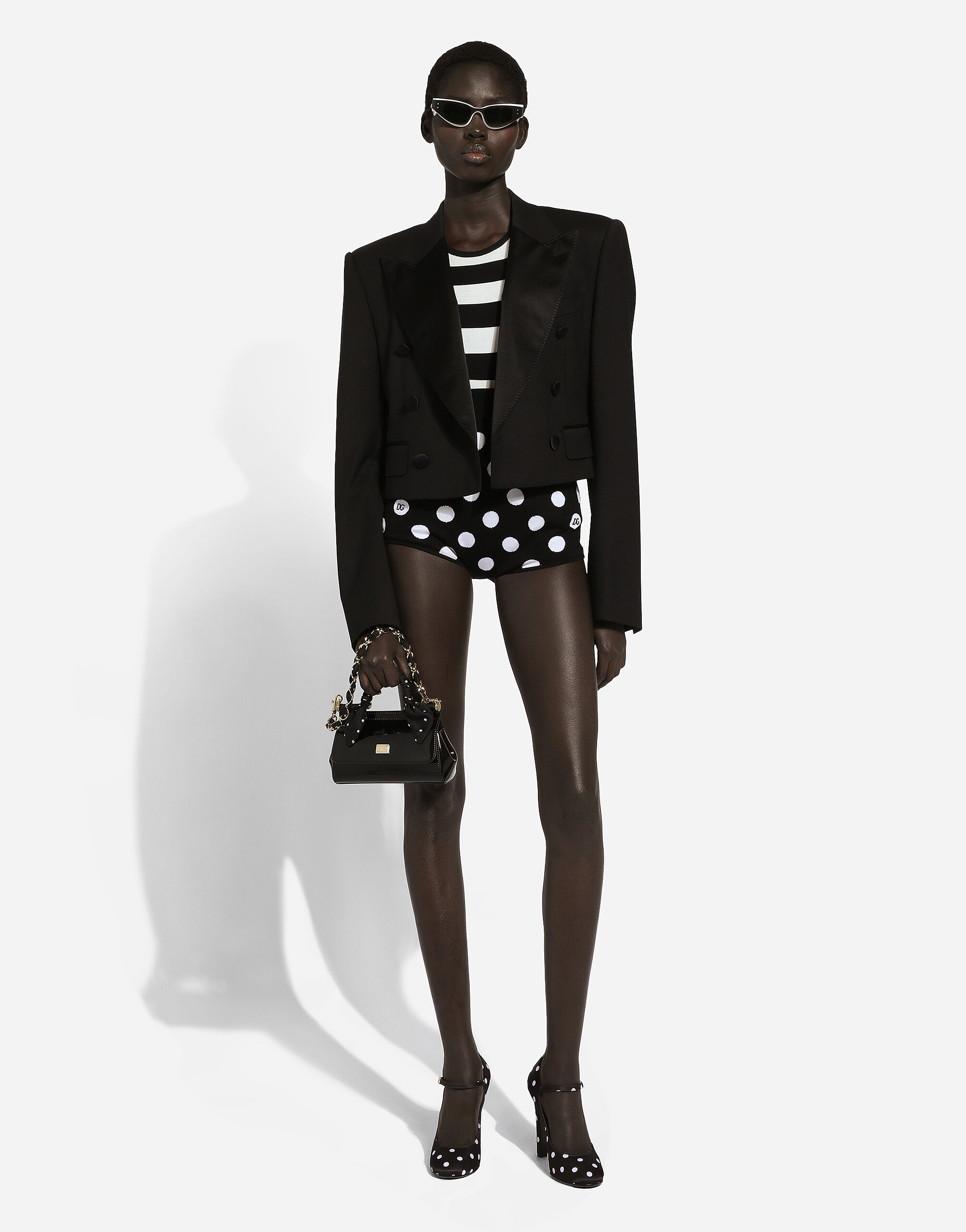 ジャケット DOLCE&GABBANA CROPPED DOUBLE-BREASTED BLACK JACKET Cropped double-breasted wool tuxedo jacket in Black for