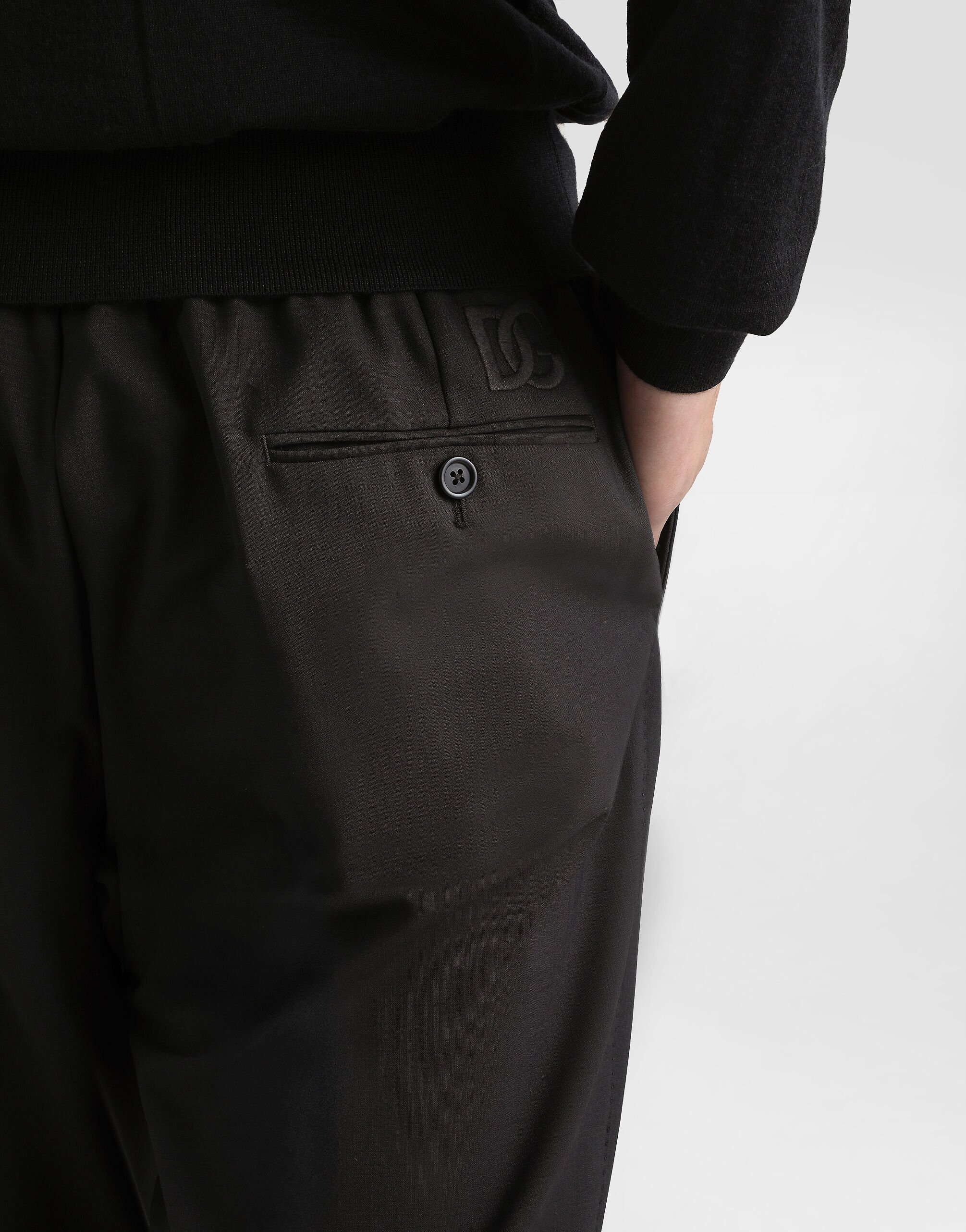 VIP【関税送料無料】希少 DOLCE & GABBANA BLACK COTTON PANTS Stretch cotton pants with DG embroidery in Black for Men