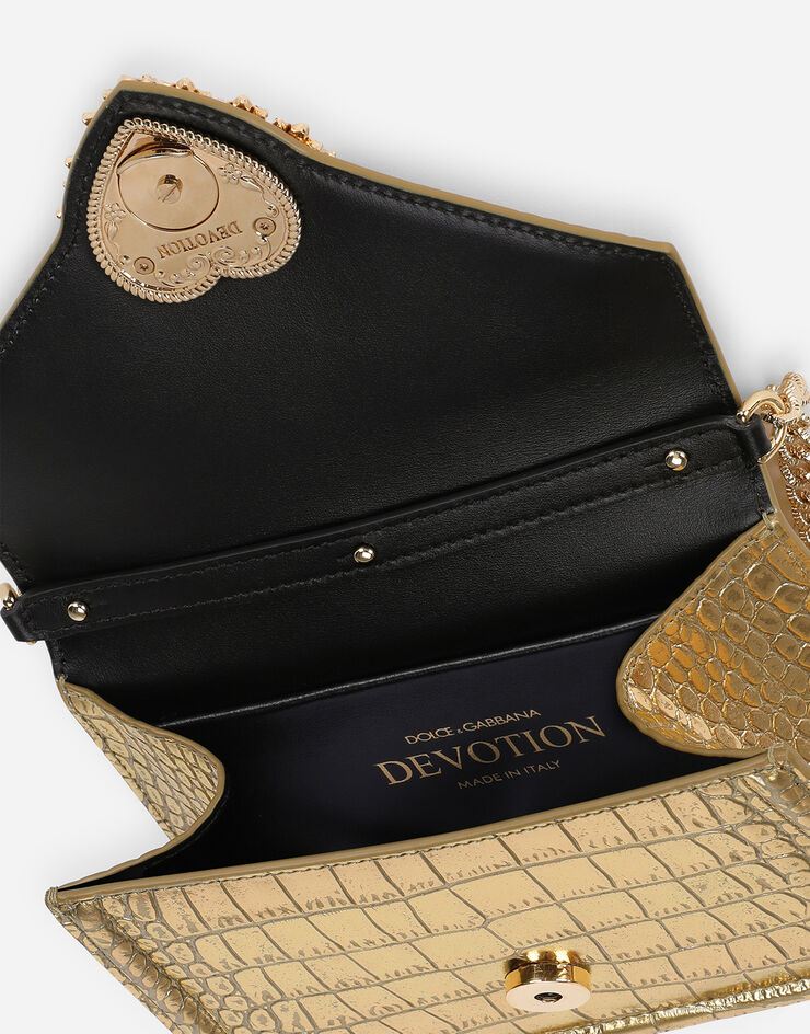 Dolce & Gabbana 래미네이팅 크로커다일 프린트 스몰 디보션 백 골드 BB6711AQ600